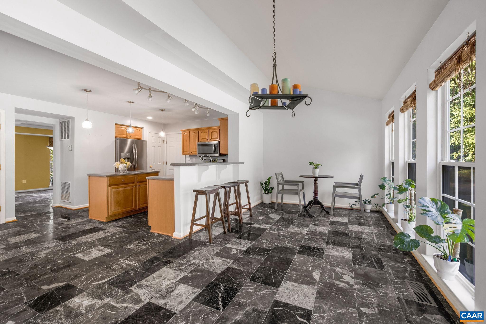 REEDY CREEK - Residential