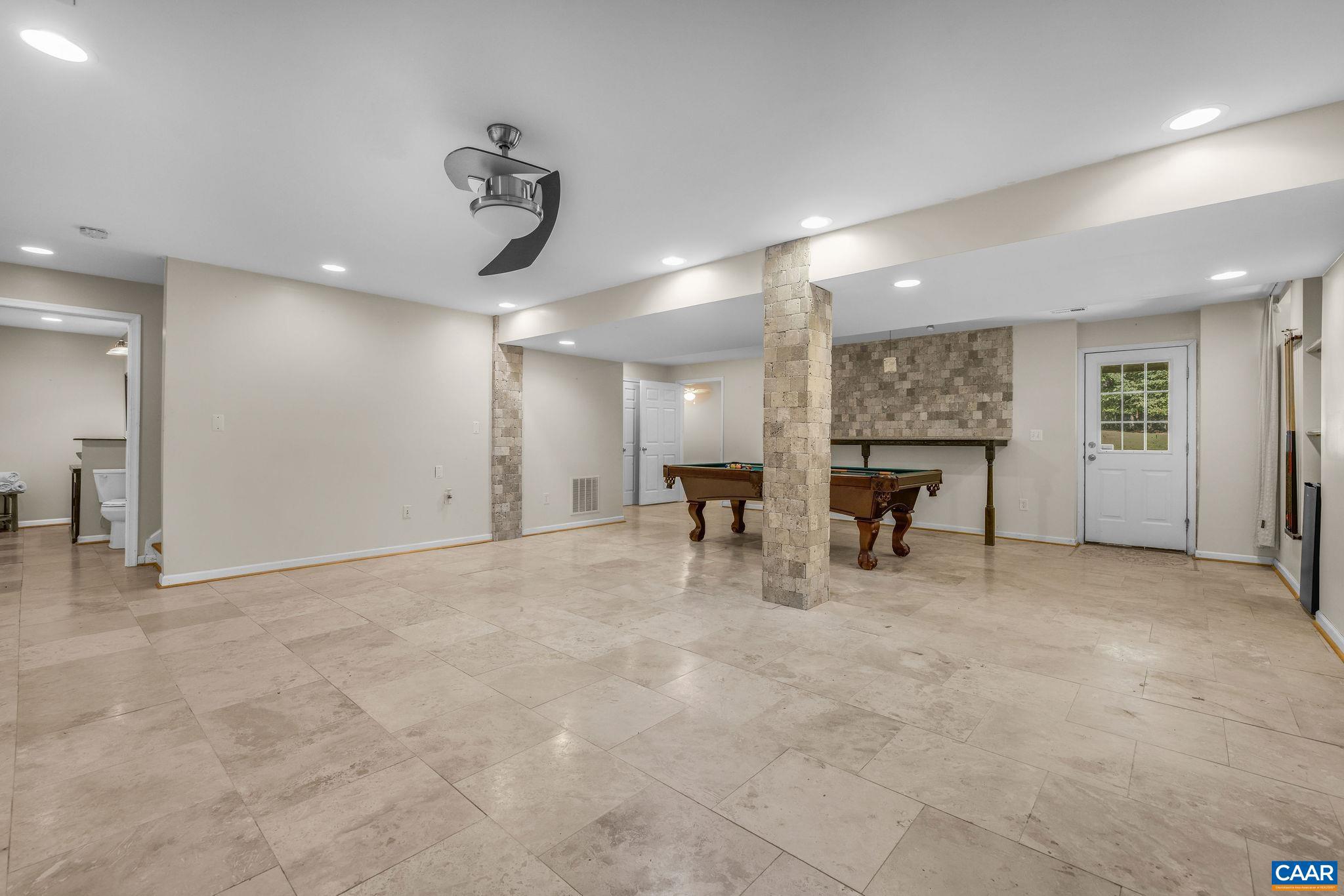 REEDY CREEK - Residential