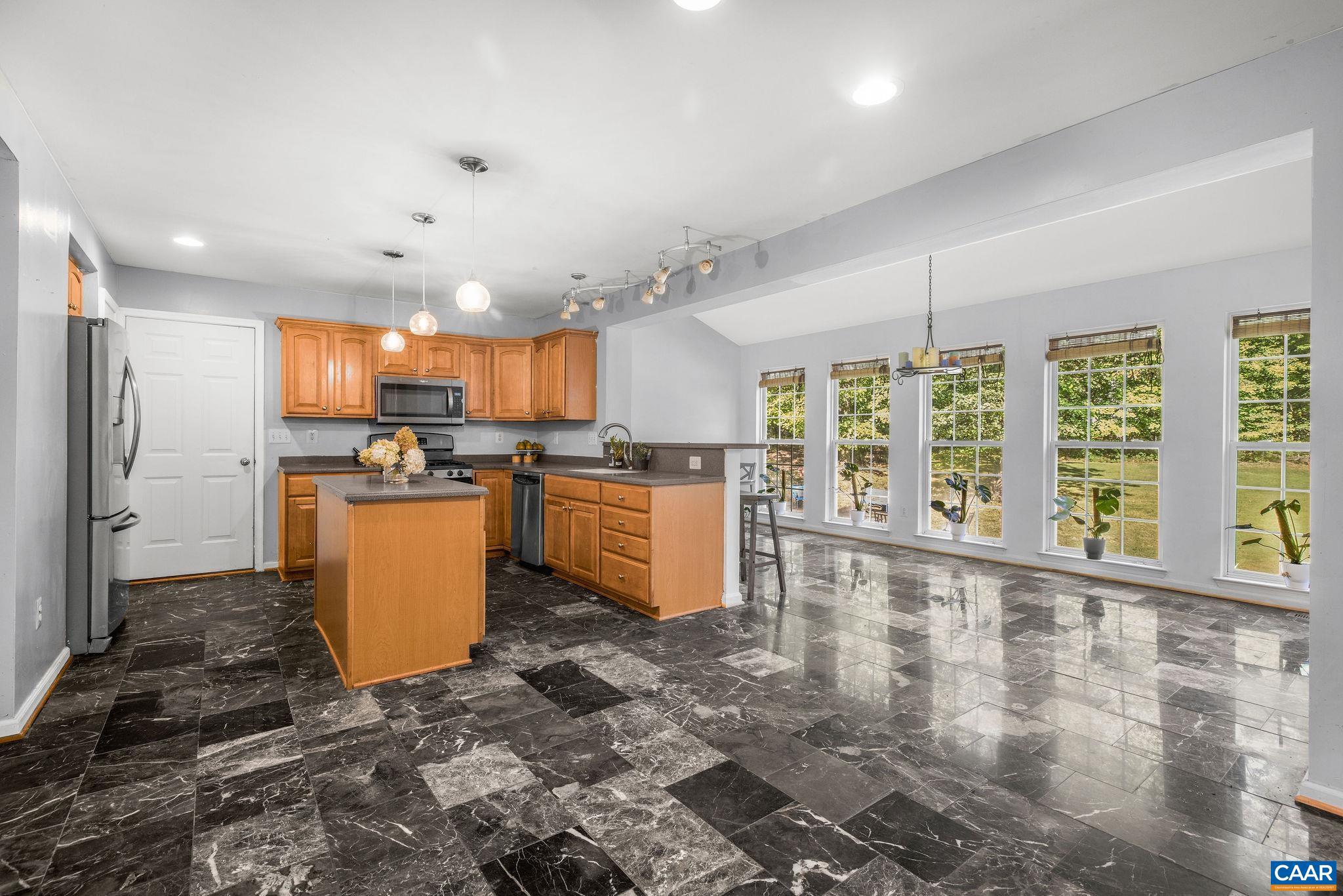 REEDY CREEK - Residential