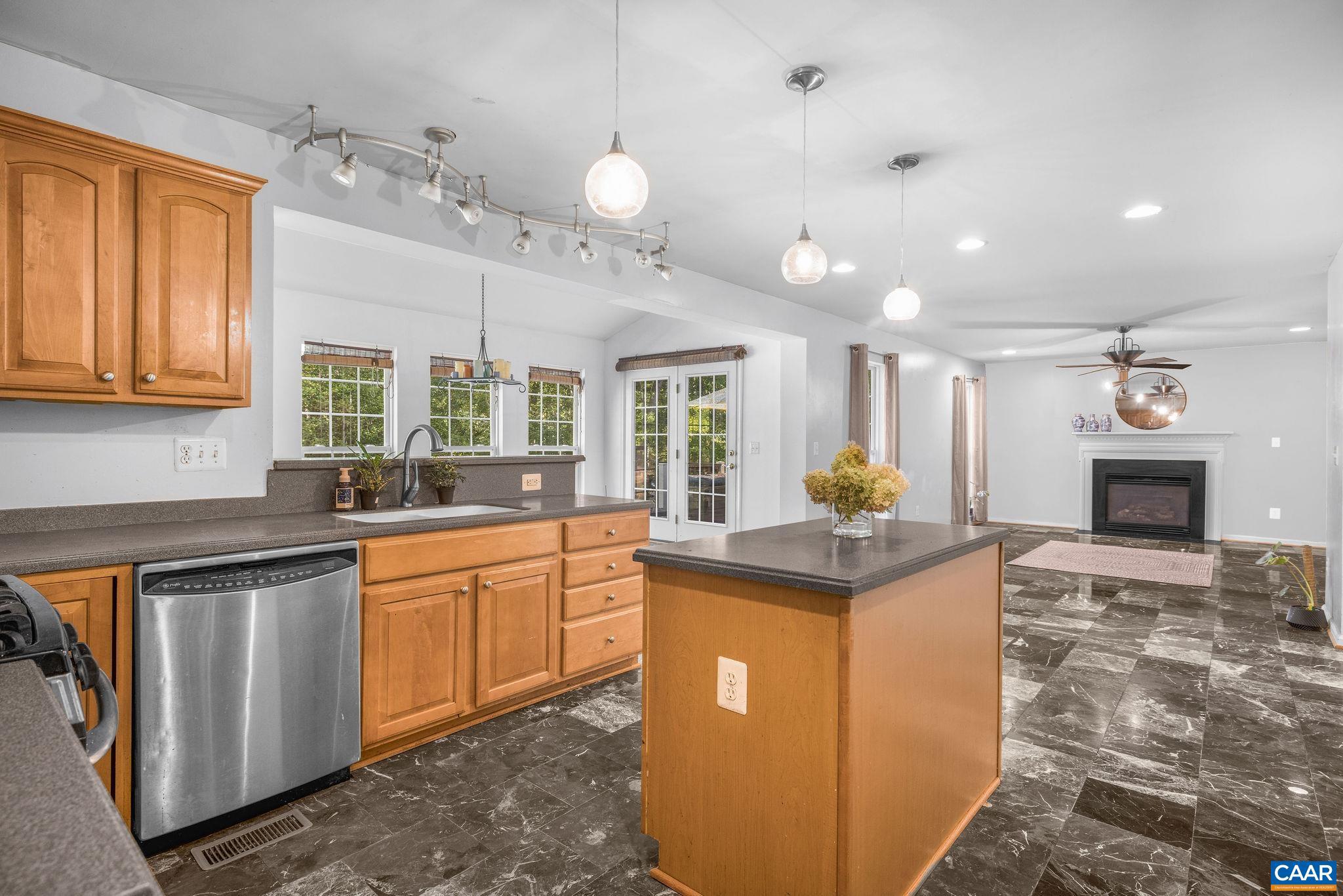 REEDY CREEK - Residential