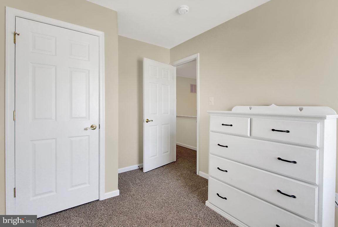 PEACEFIELDS - Residential