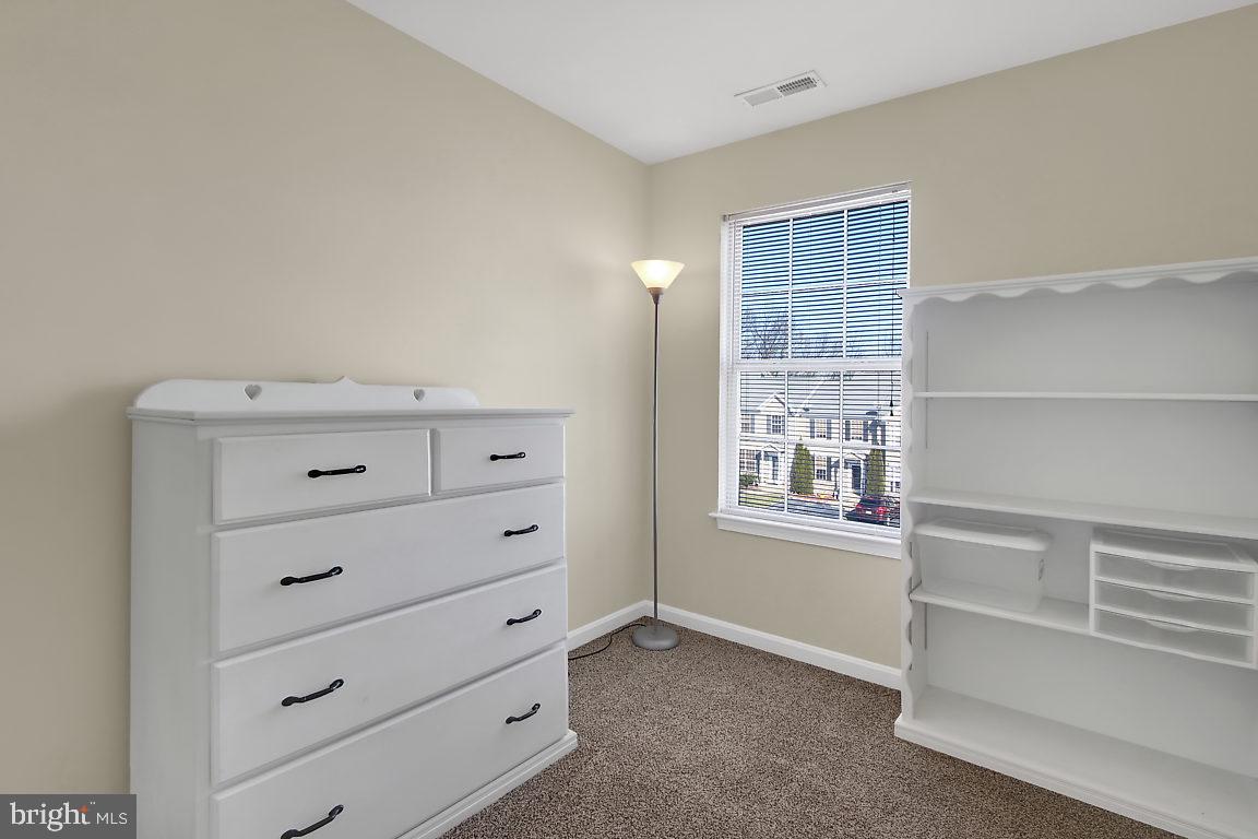 PEACEFIELDS - Residential