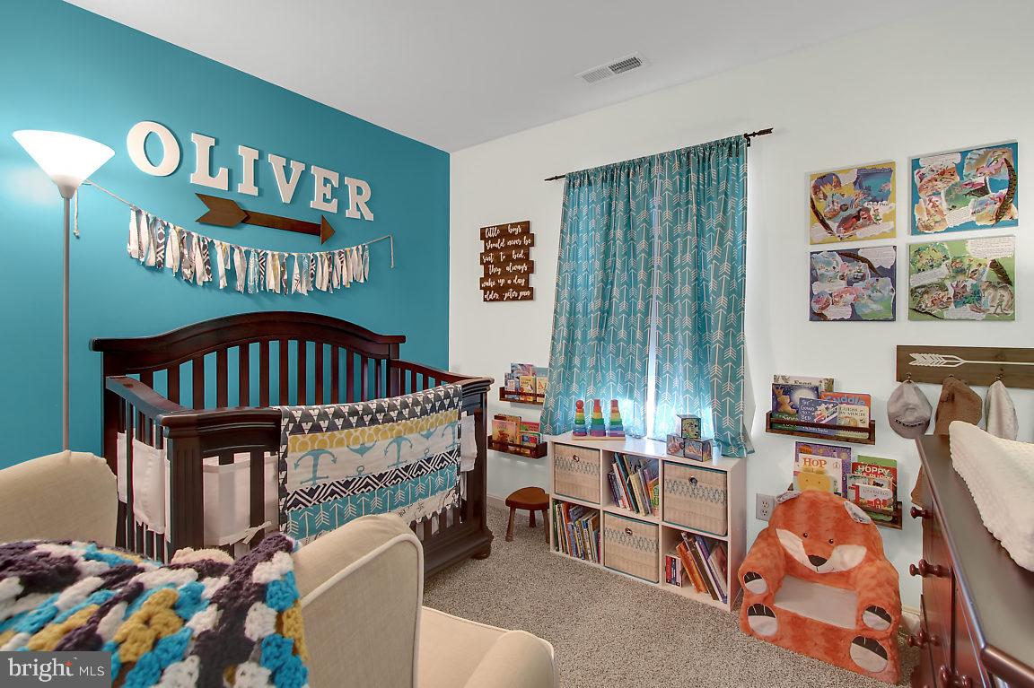 PEACEFIELDS - Residential