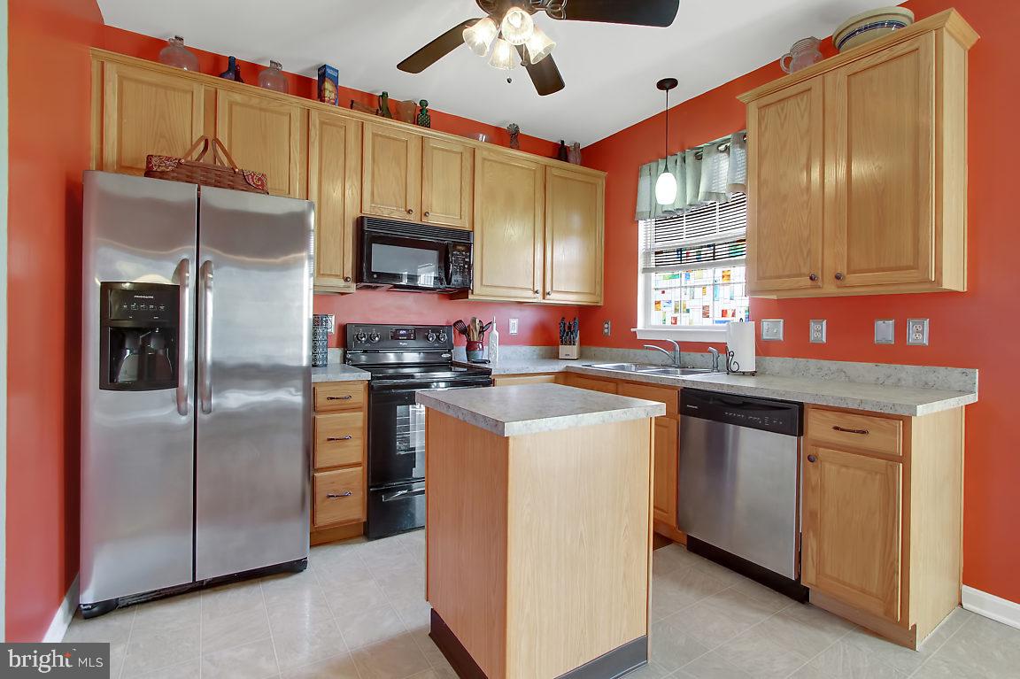 PEACEFIELDS - Residential