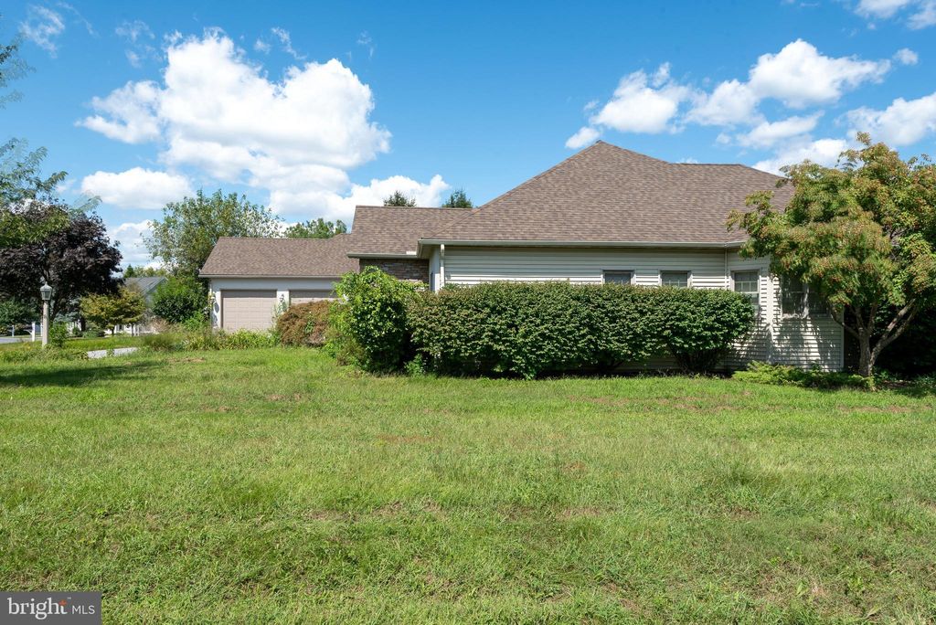 Photo of 166 Huntingwood Drive, LANCASTER, PA 17602 (MLS # PALA2075800)