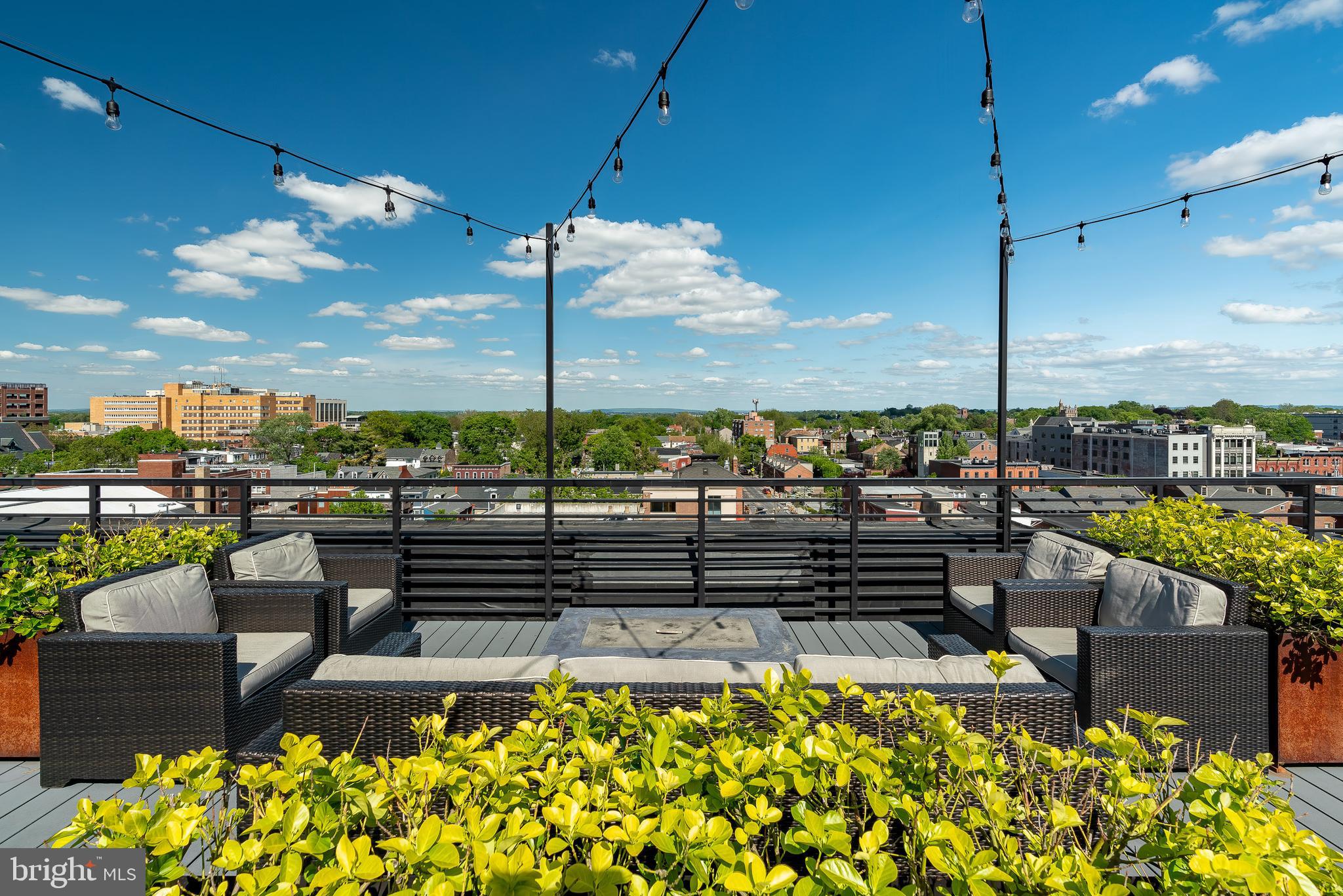 41 W LEMON STREET 304