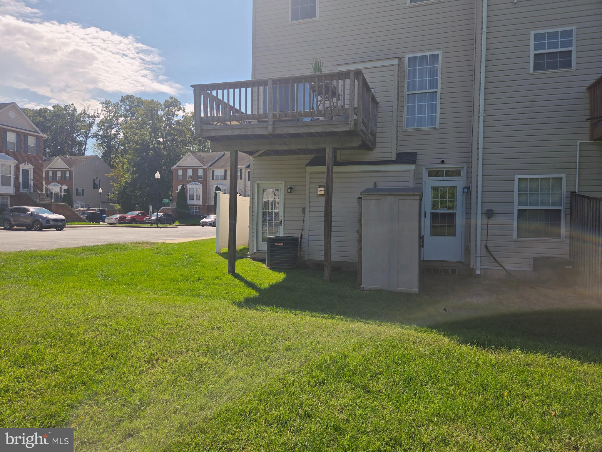 SOMERSET - Residential