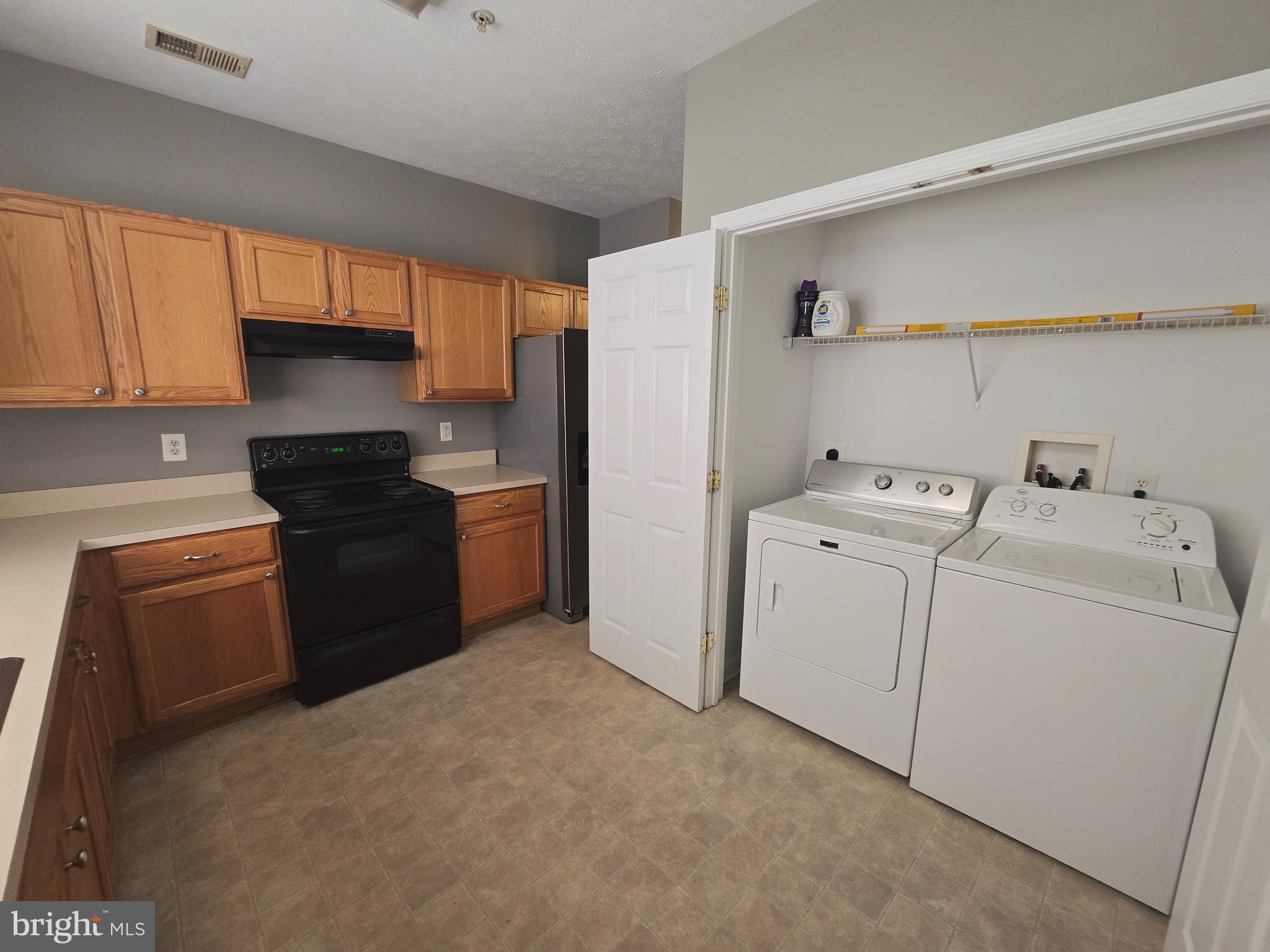 SOMERSET - Residential