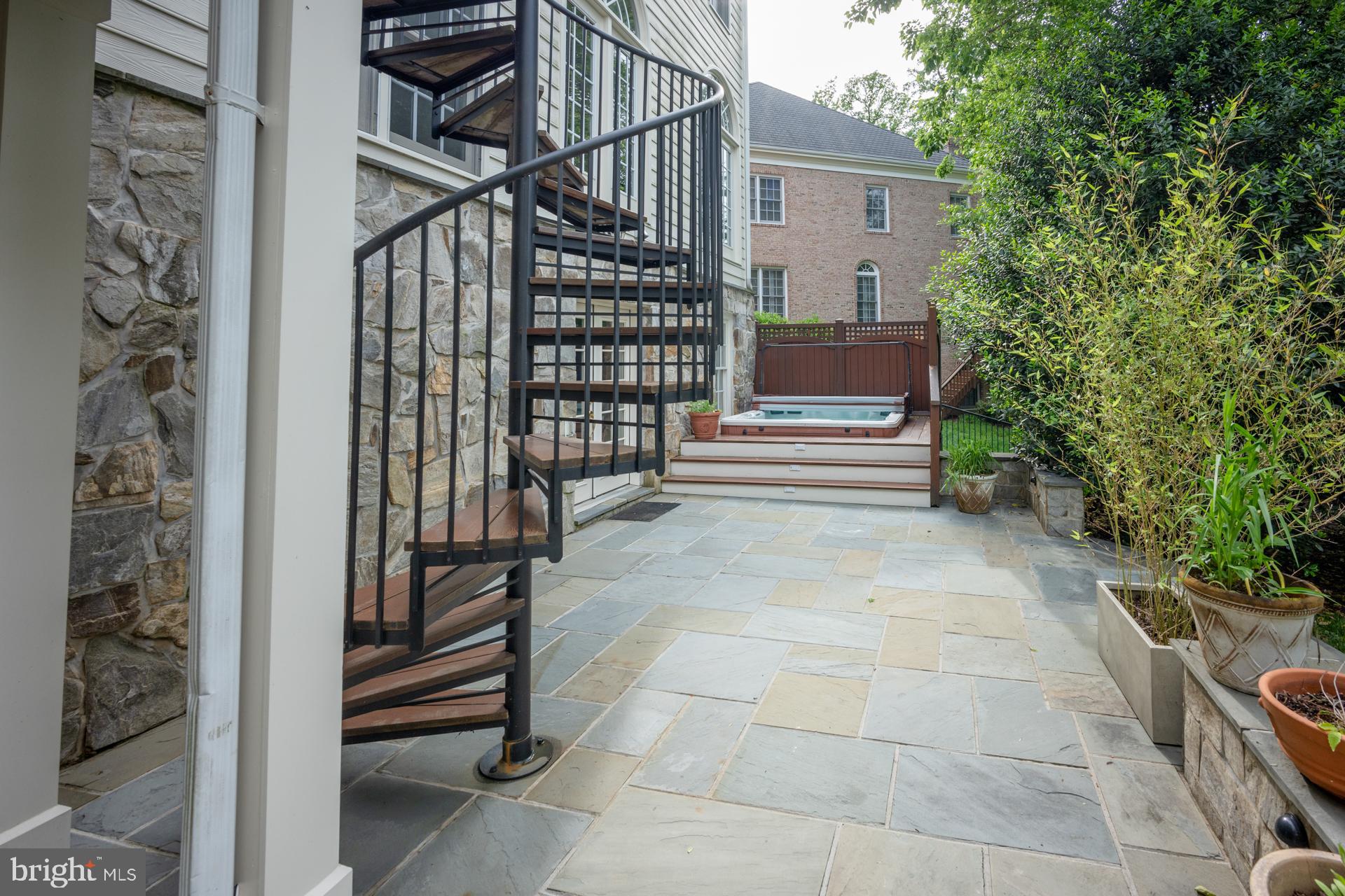 BATTERY HEIGHTS - Residential