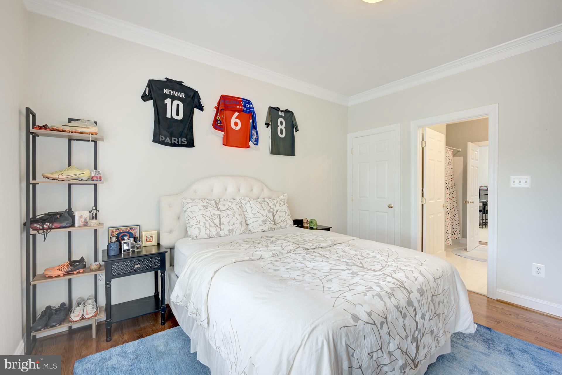 BATTERY HEIGHTS - Residential