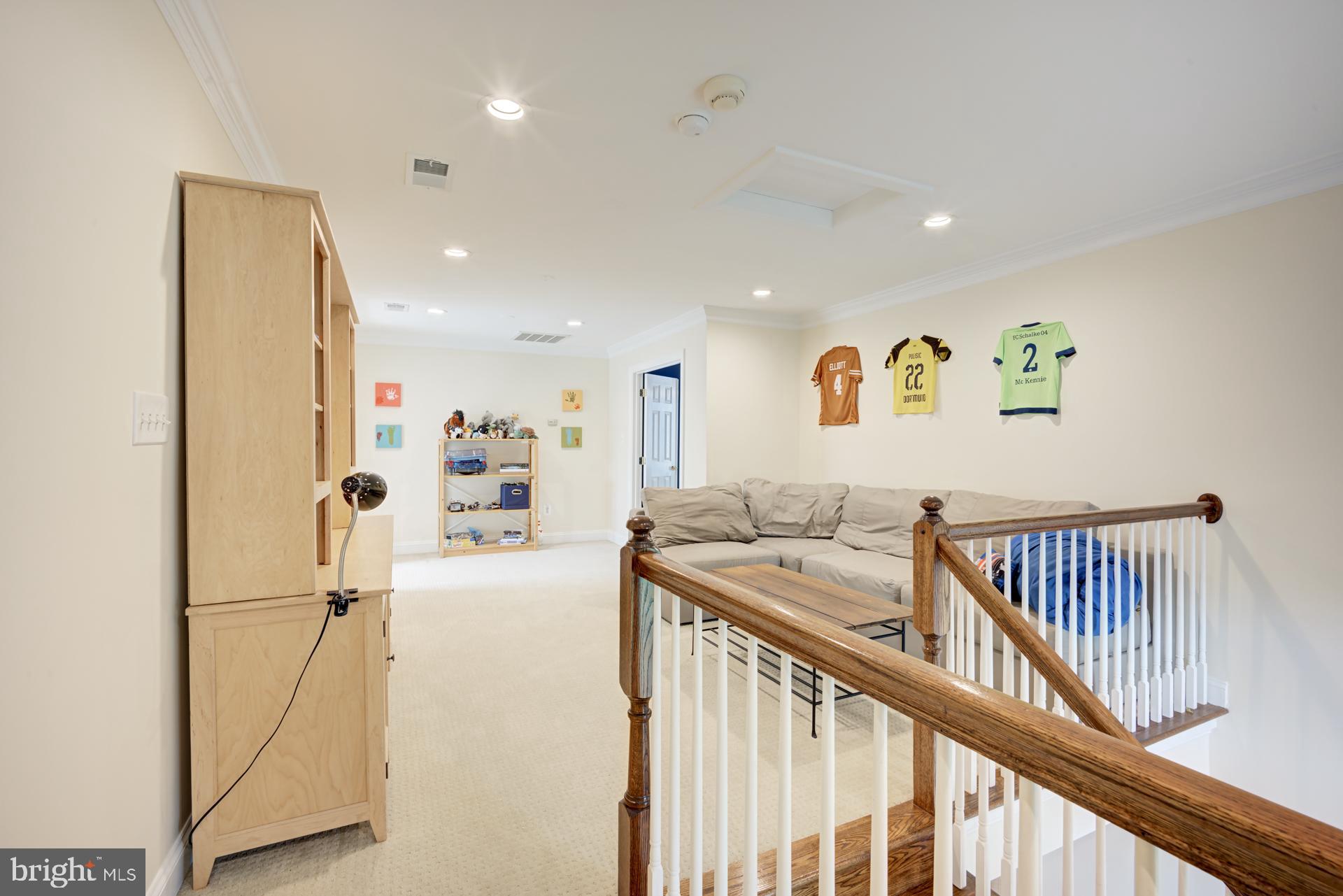 BATTERY HEIGHTS - Residential