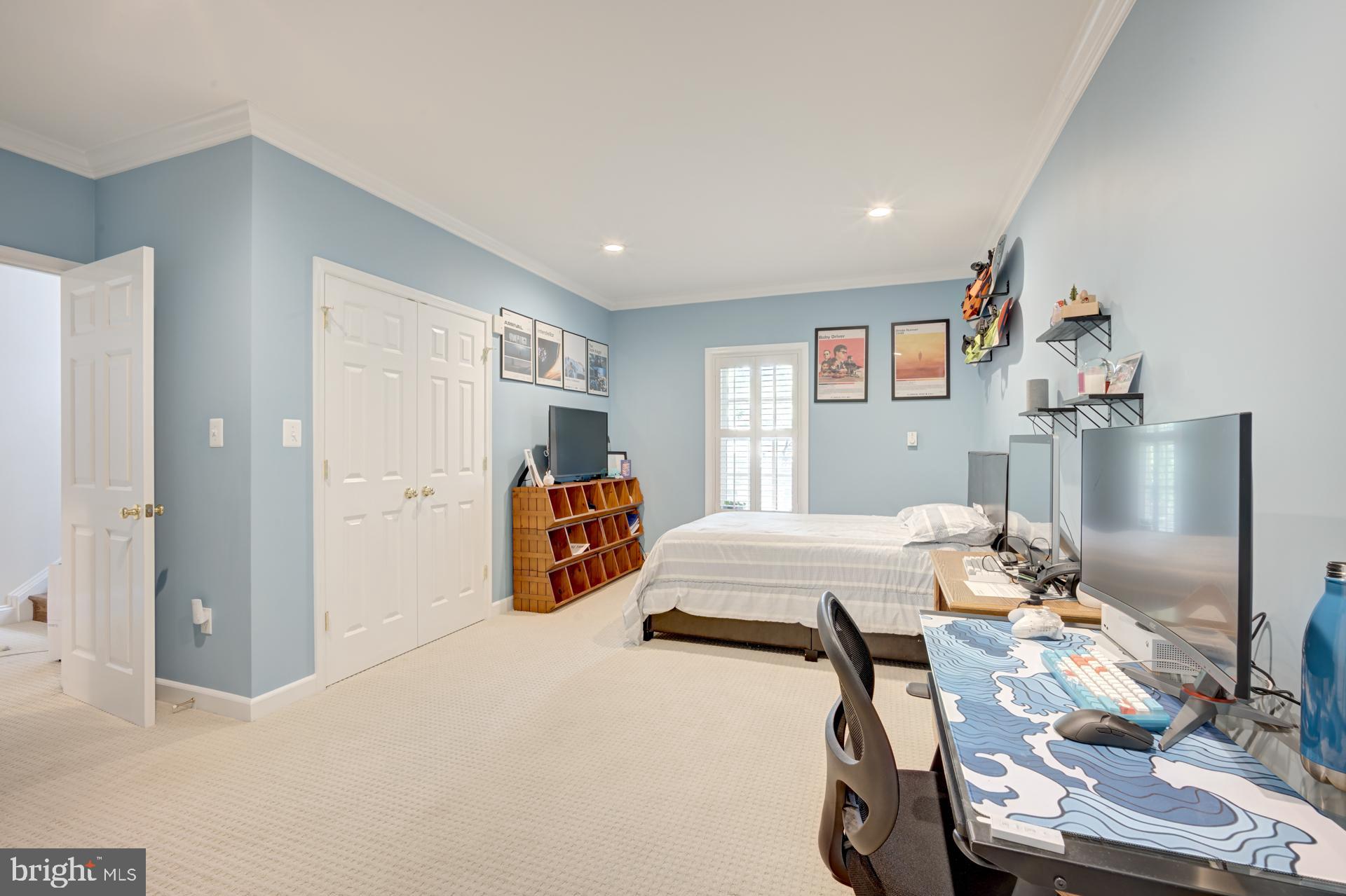 BATTERY HEIGHTS - Residential