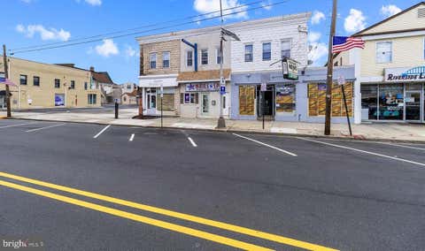 Photo of 117 S Pavilion Avenue, RIVERSIDE, NJ 08075 (MLS # NJBL2118032)