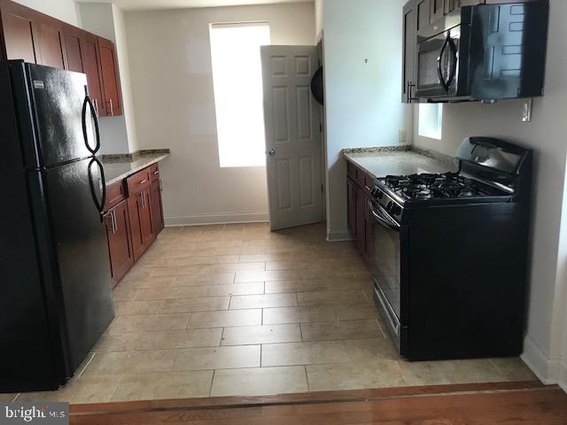 1404 S 5TH STREET 3RD FLOOR