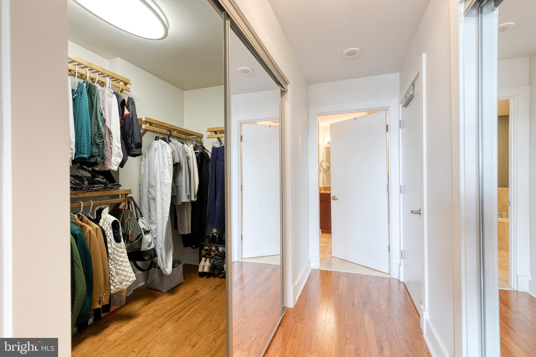 HARBOR EAST - Residential