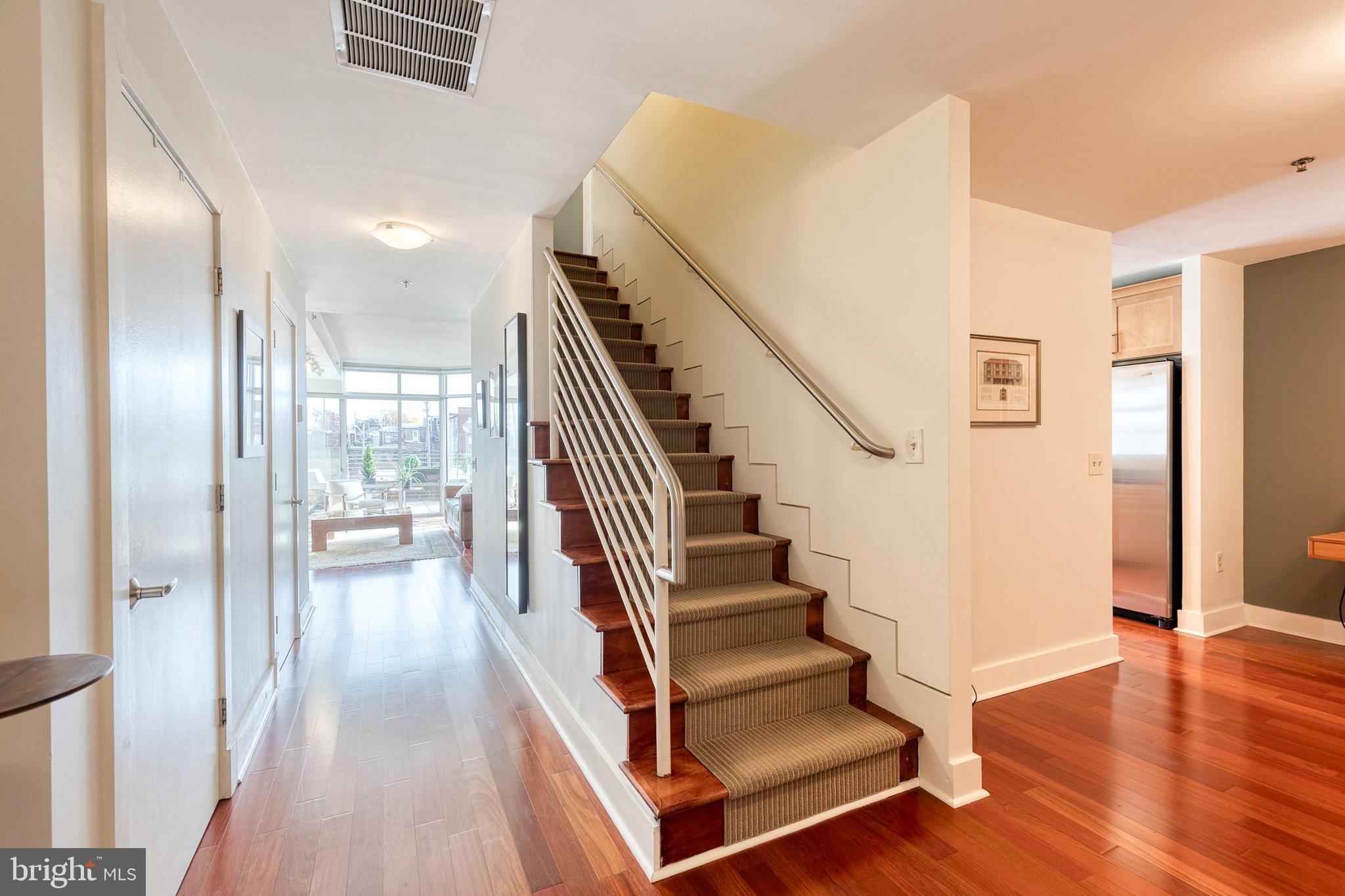 HARBOR EAST - Residential