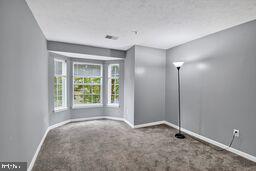 LARGO TOWN CENTER CONDOMINIUMS - Residential