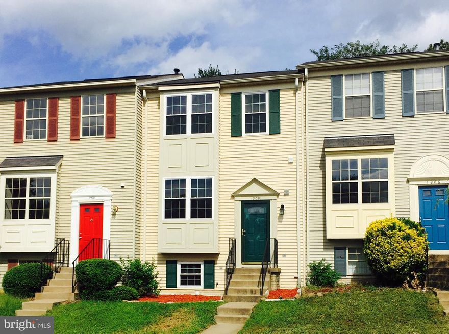 Beautifully  updated 3 level TH 4 BR 3.5 Baths. Gorgeous renovated kitchen / stainless steel appliances / main level fenced backyard / updated baths / basement with 1bedroom and full bath / wet bar in basement / washer & dryer / plenty of storage space.