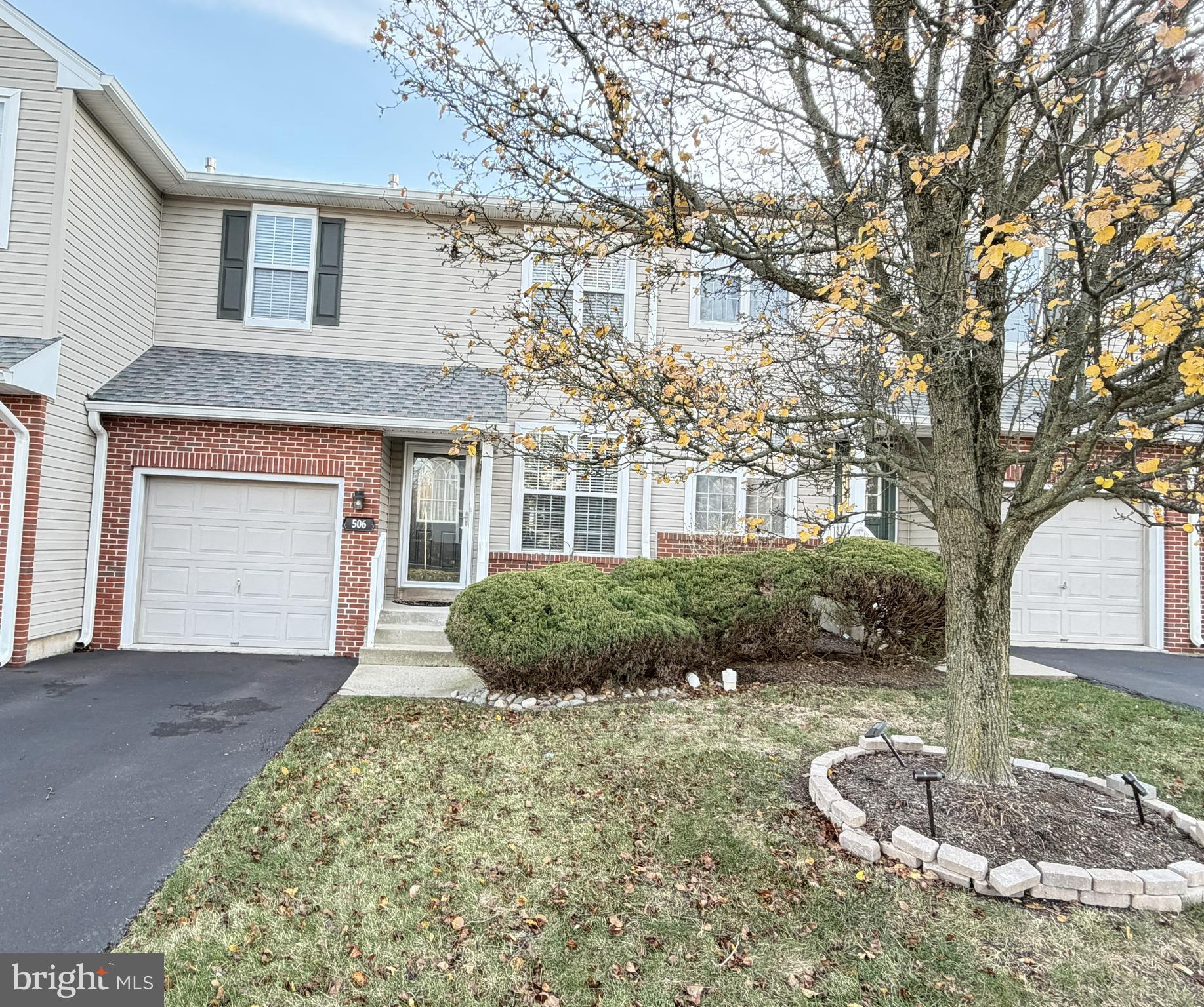 PROVIDENCE VIEW - Residential Lease