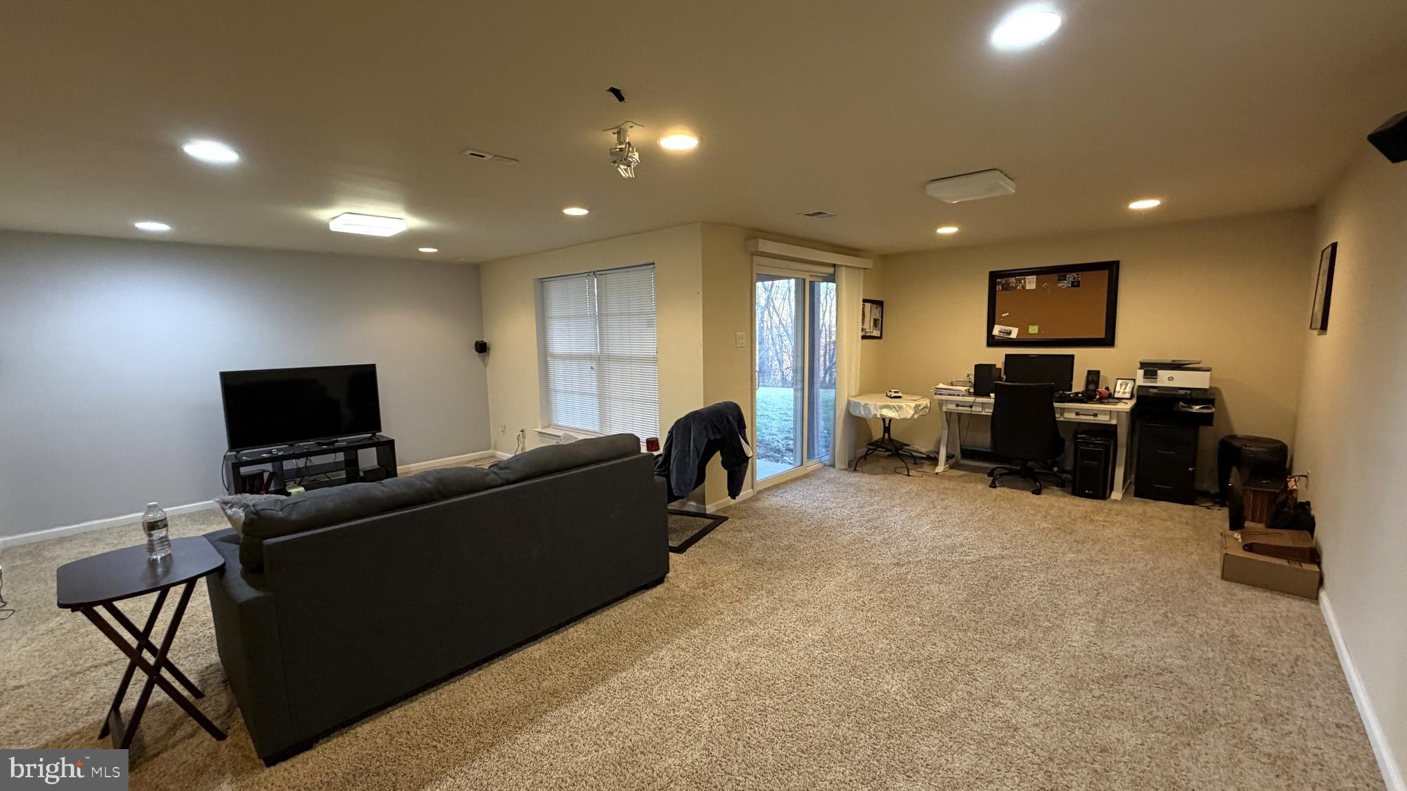 PROVIDENCE VIEW - Residential Lease