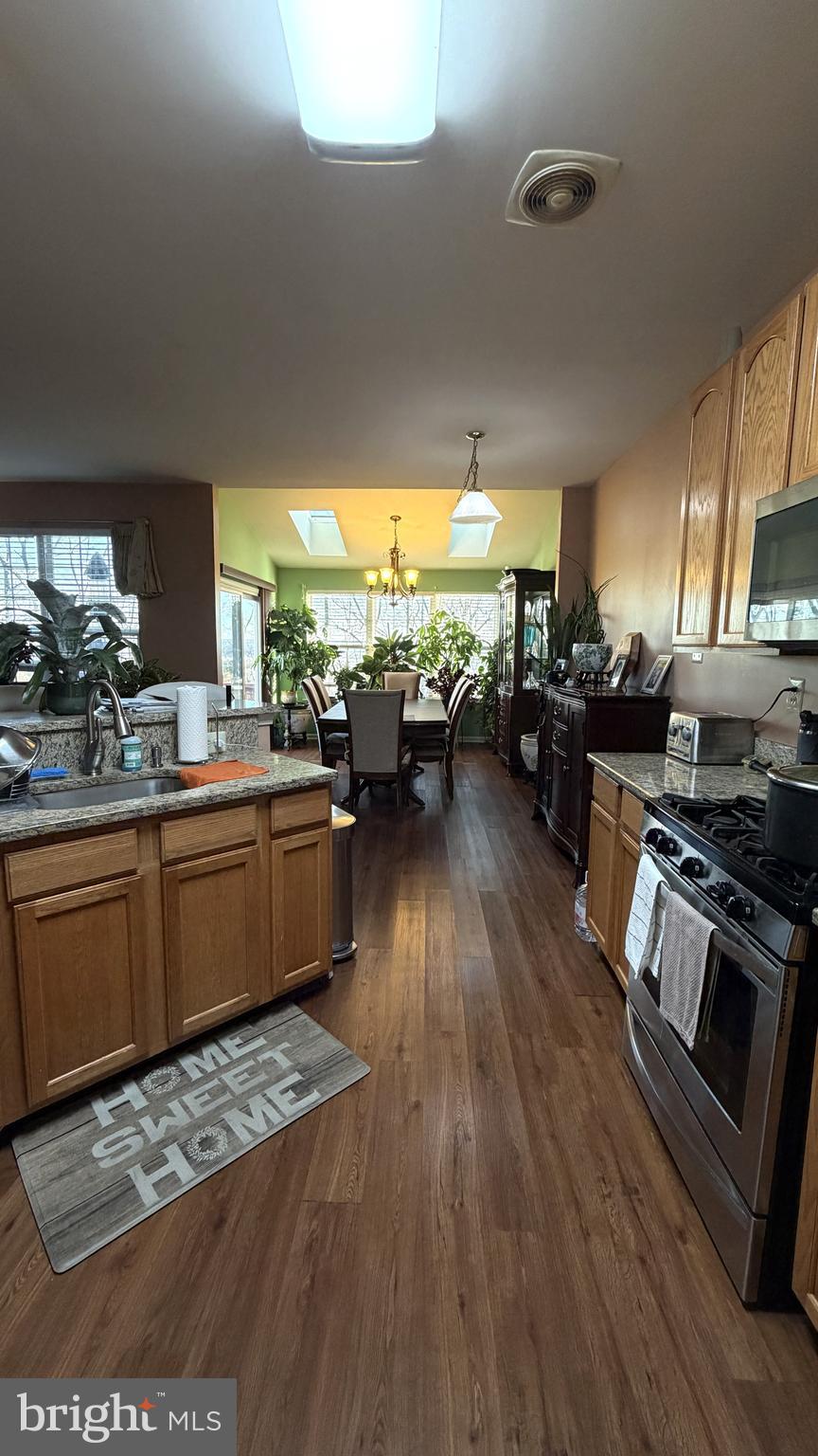 PROVIDENCE VIEW - Residential Lease