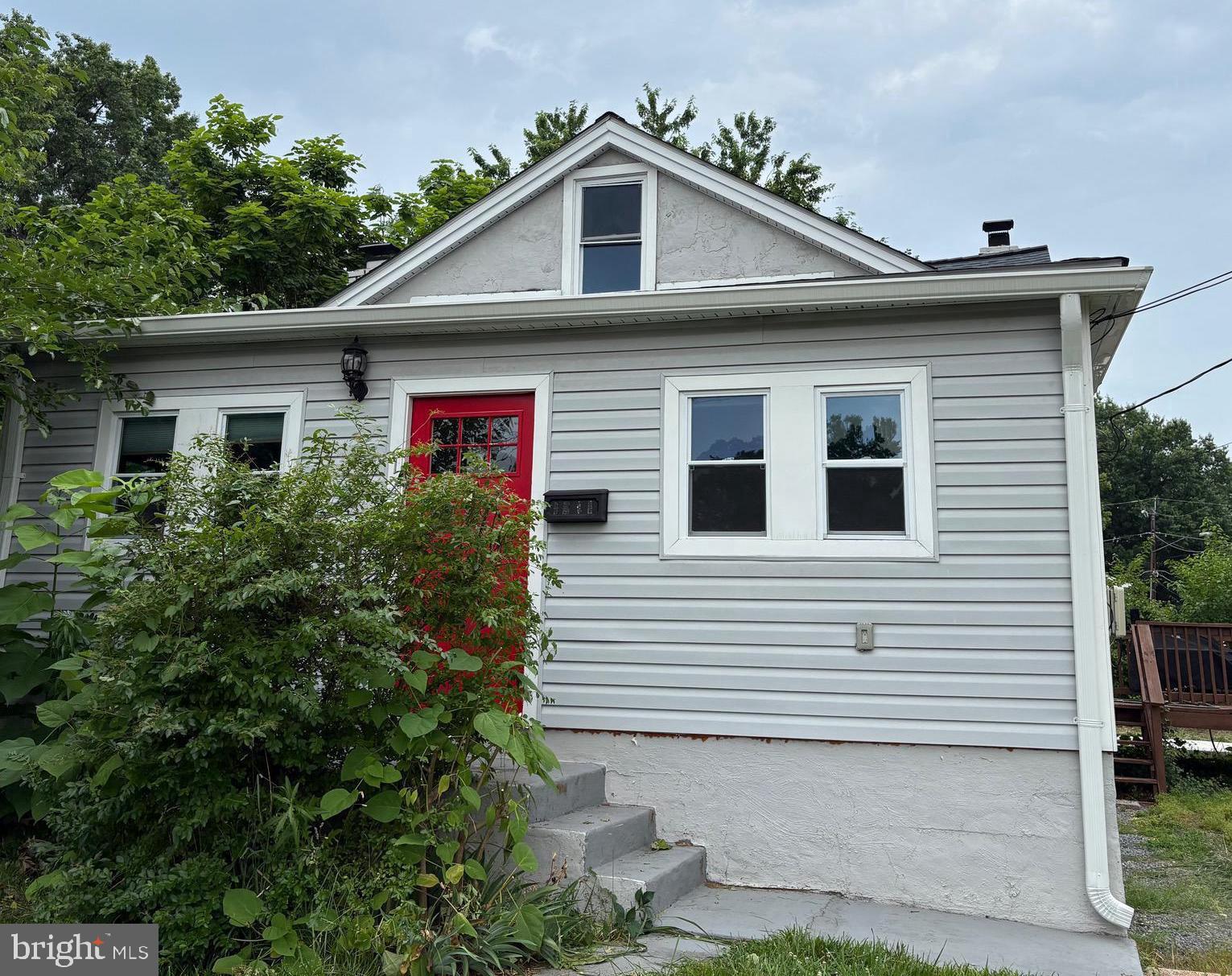 ***Proce Reduced***Charming and Move-In Ready in Landover! Welcome to 1201 Fiji Avenue — a well-maintained, light-filled home nestled in an established neighborhood. This inviting property features 3 bedrooms and 2 bathrooms across a thoughtfully designed layout, perfect for comfortable everyday living.
Enjoy a spacious living room, an updated kitchen with modern appliances, and open concept. Bathroom on each level mud room and spacious areas for entertaining. The deck wraps around the rear and gives access to the brand new concrete driveway and affords outdoor entertaining, gardening, or simply relaxing. It boasts a new outdoor shed for storage and accessibility to the driveway. Whether you’re a first-time buyer or looking to downsize, this home delivers convenience, charm, and value.
Located just minutes from FedEx Field, Metro access, shopping, major commuter routes (295, 495), and Washington, D.C., this home offers unbeatable access to everything the region has to offer.
Don’t miss this opportunity—schedule your showing today and make this Landover gem yours!
*Seller offering closing cost assistance*
