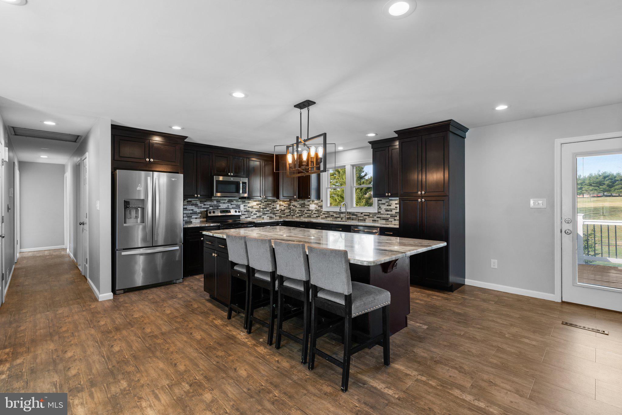 GREEN FIELD - Residential Lease