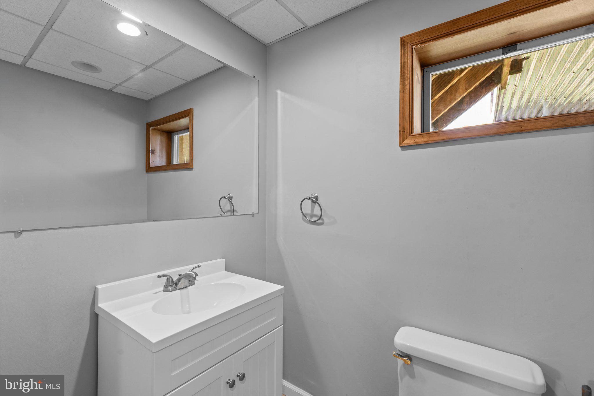 GREEN FIELD - Residential Lease