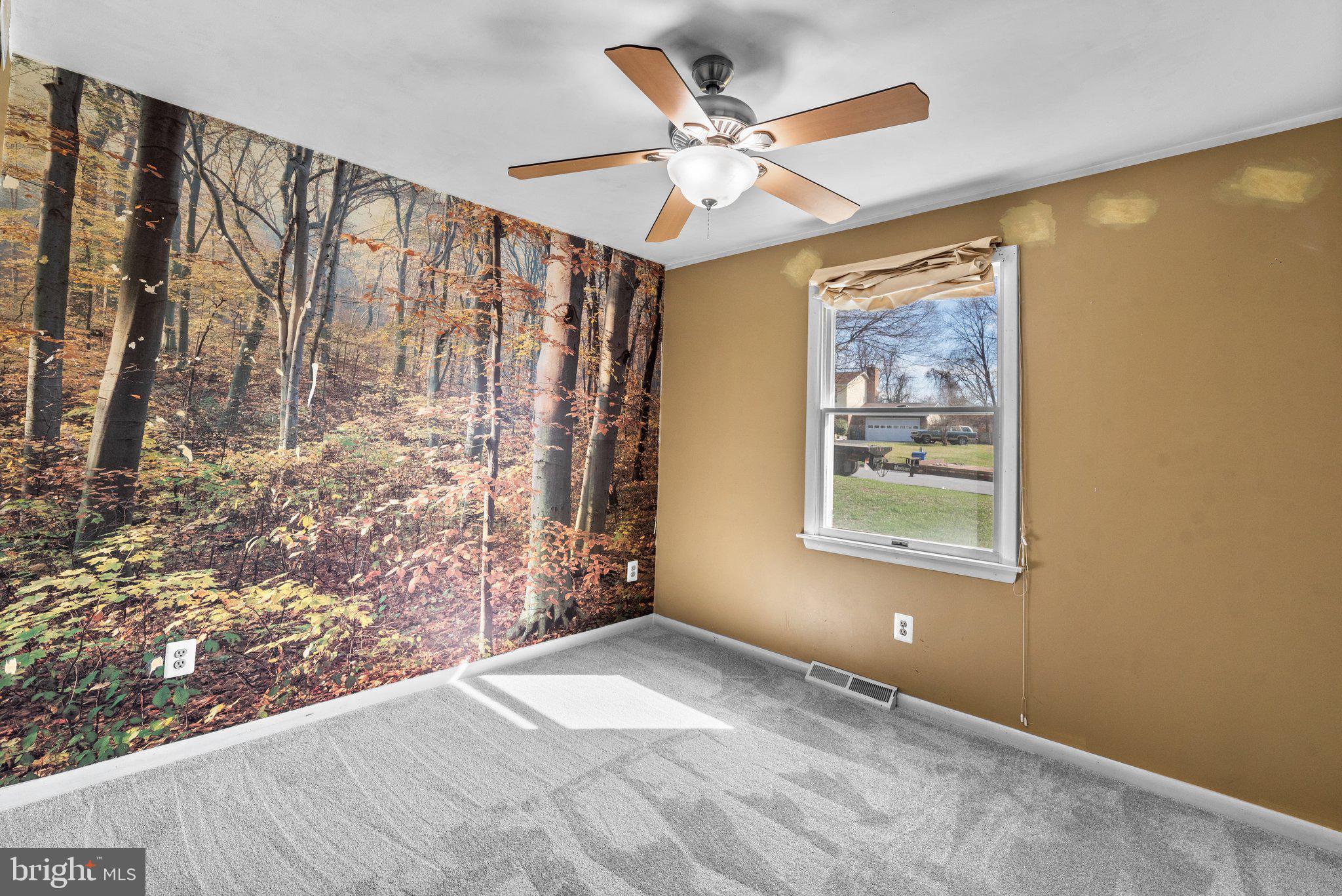 GREEN FIELD - Residential Lease