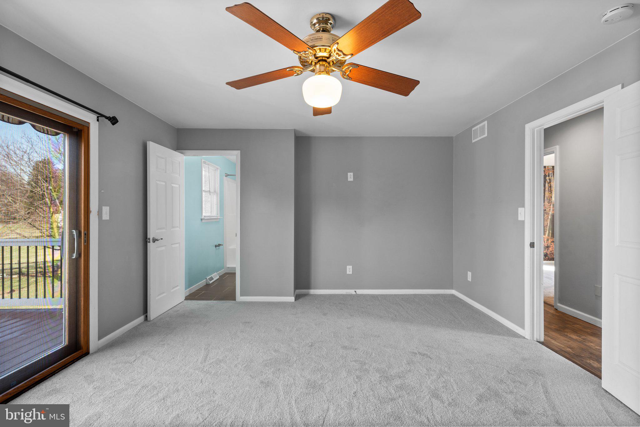 GREEN FIELD - Residential Lease