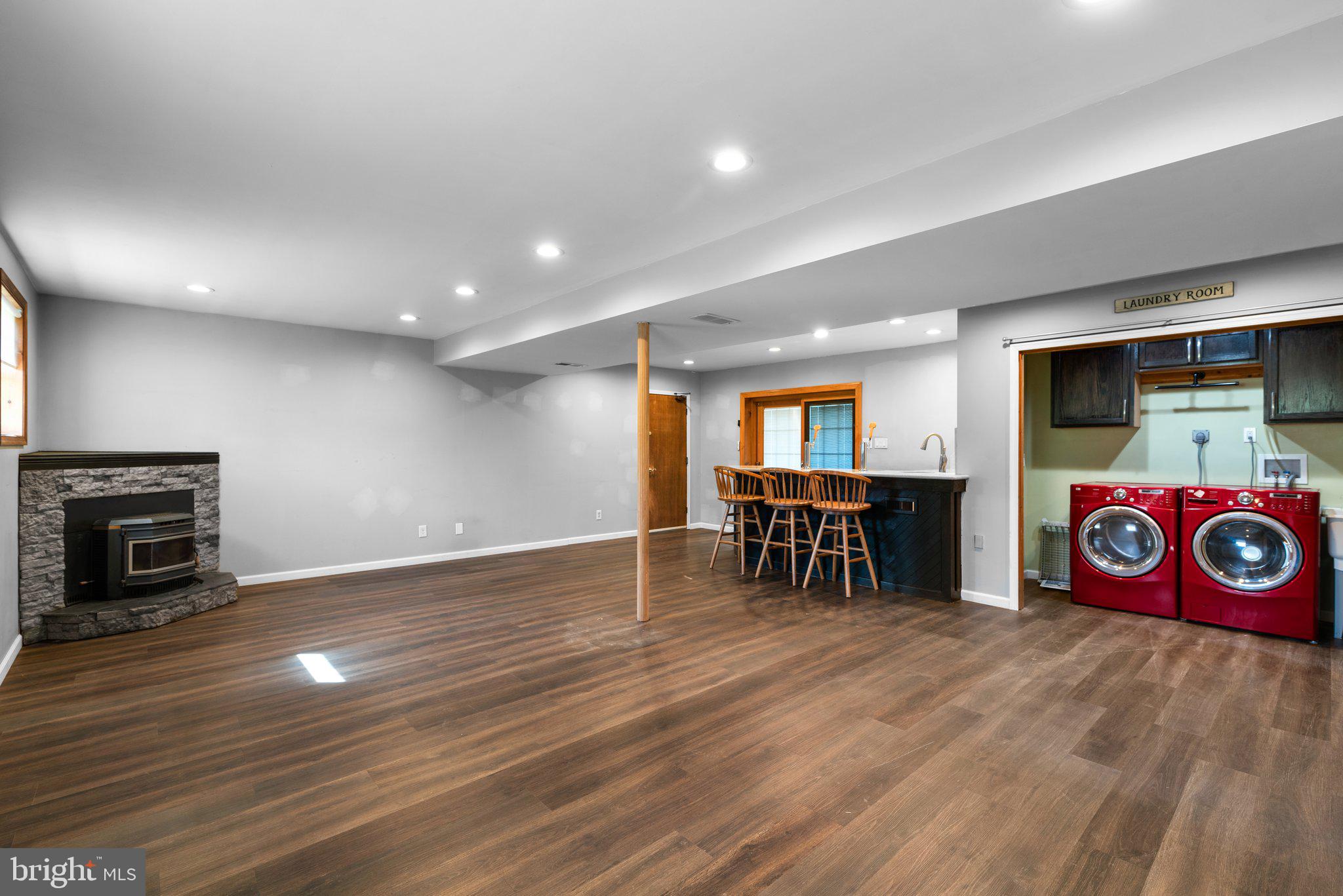 GREEN FIELD - Residential Lease