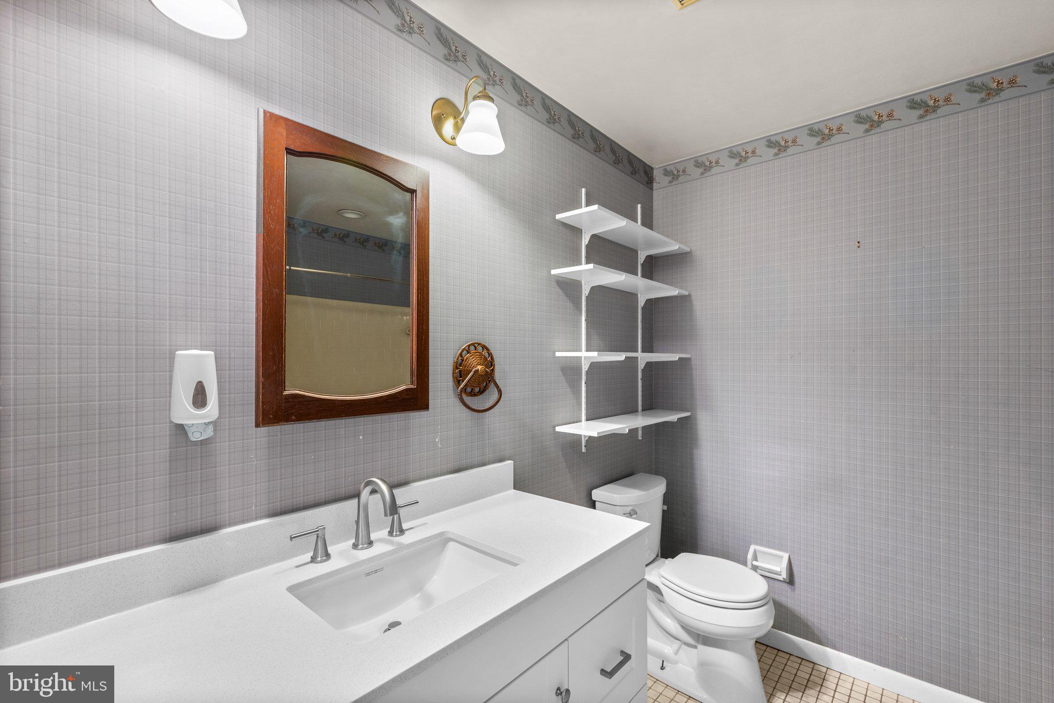 GREEN FIELD - Residential Lease