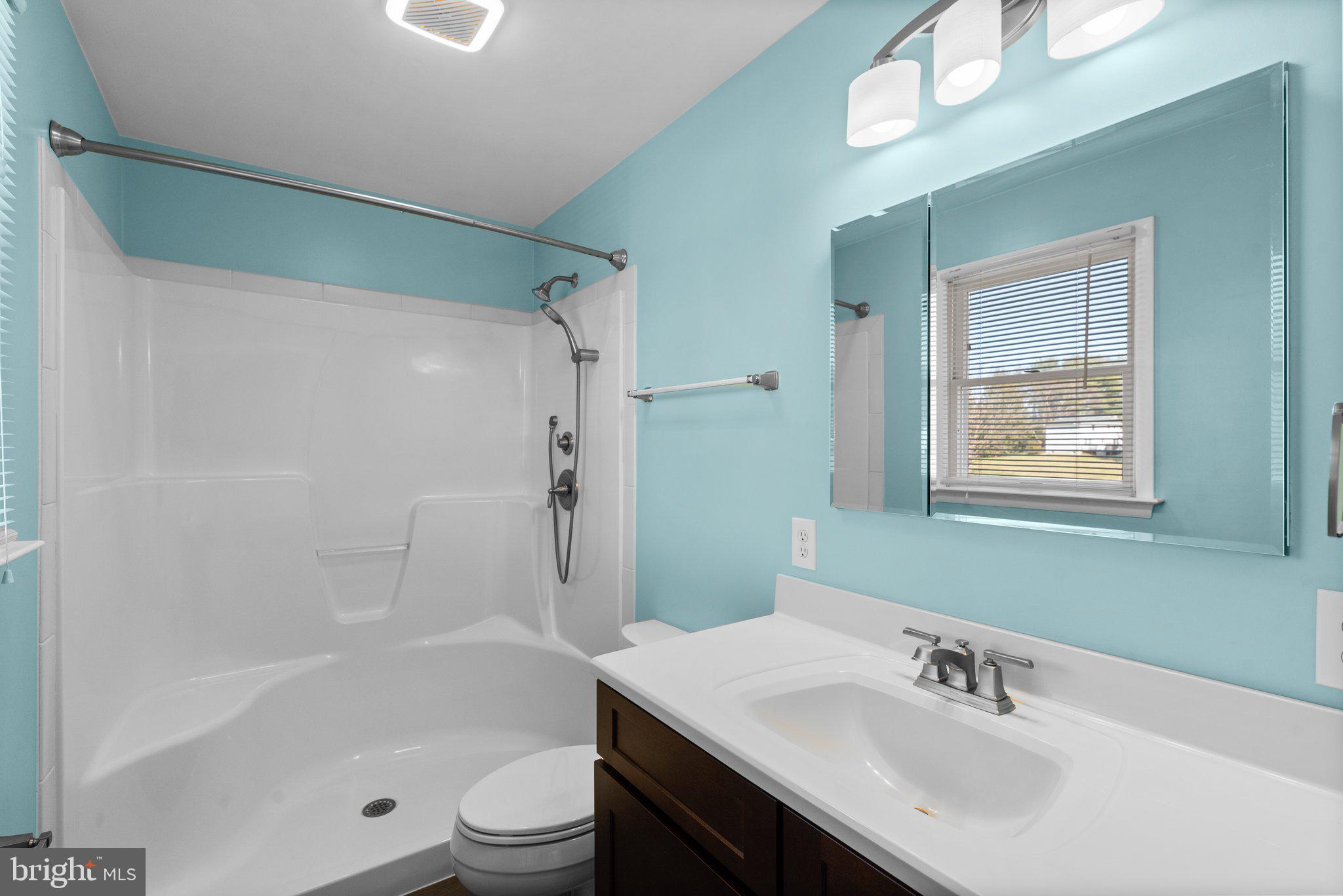 GREEN FIELD - Residential Lease