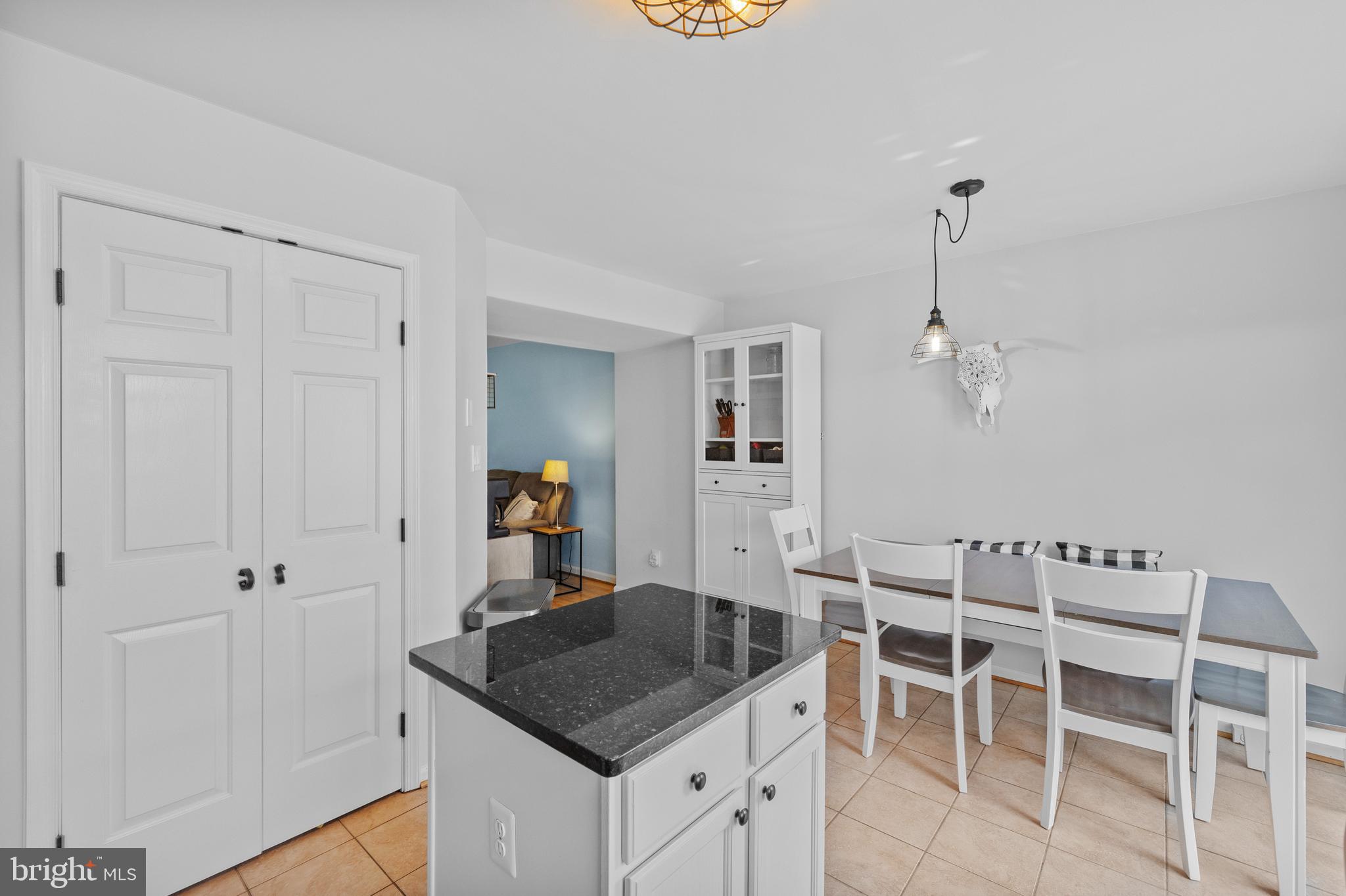 JAPONICA - Residential