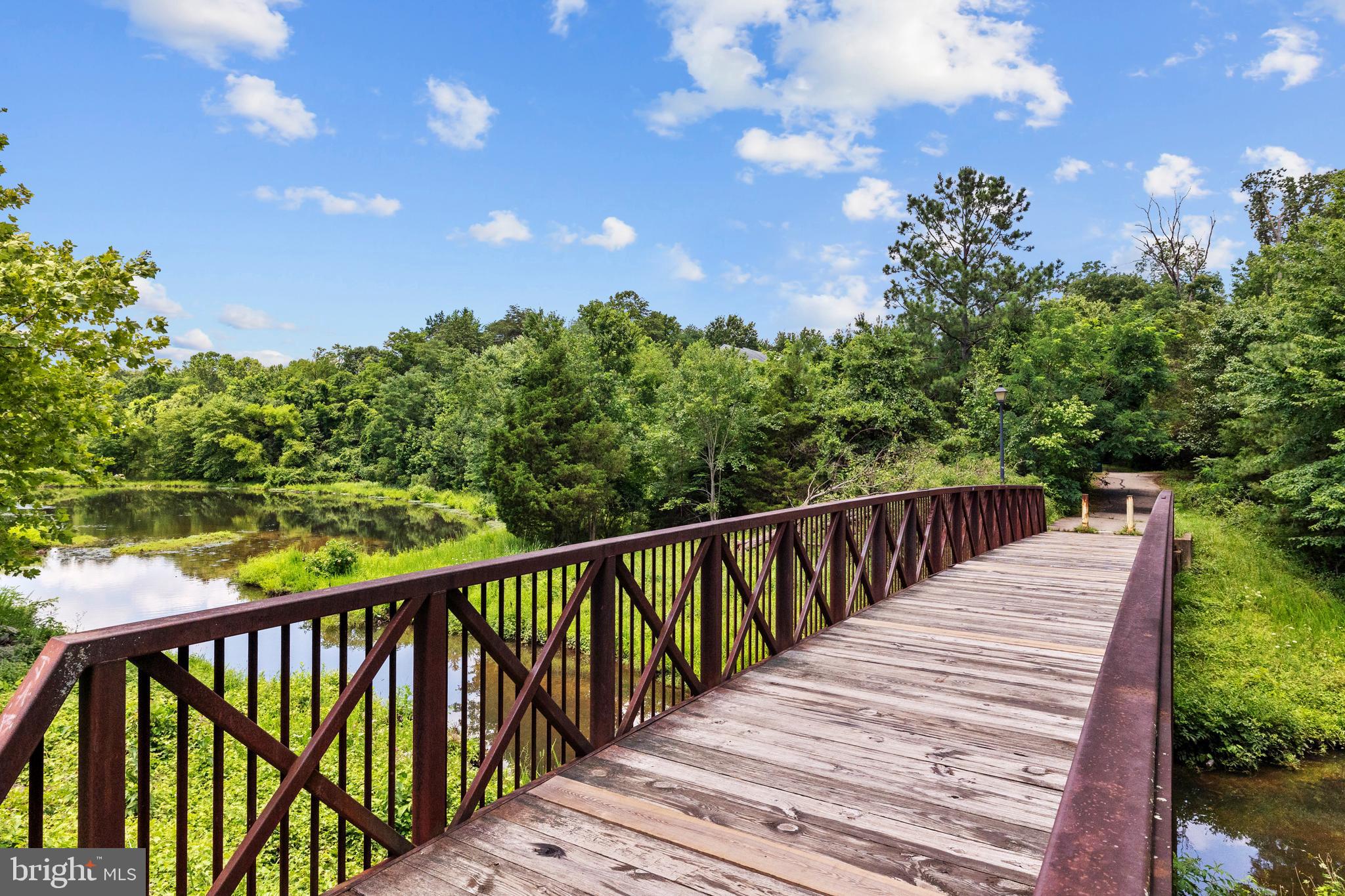 JAPONICA - Residential