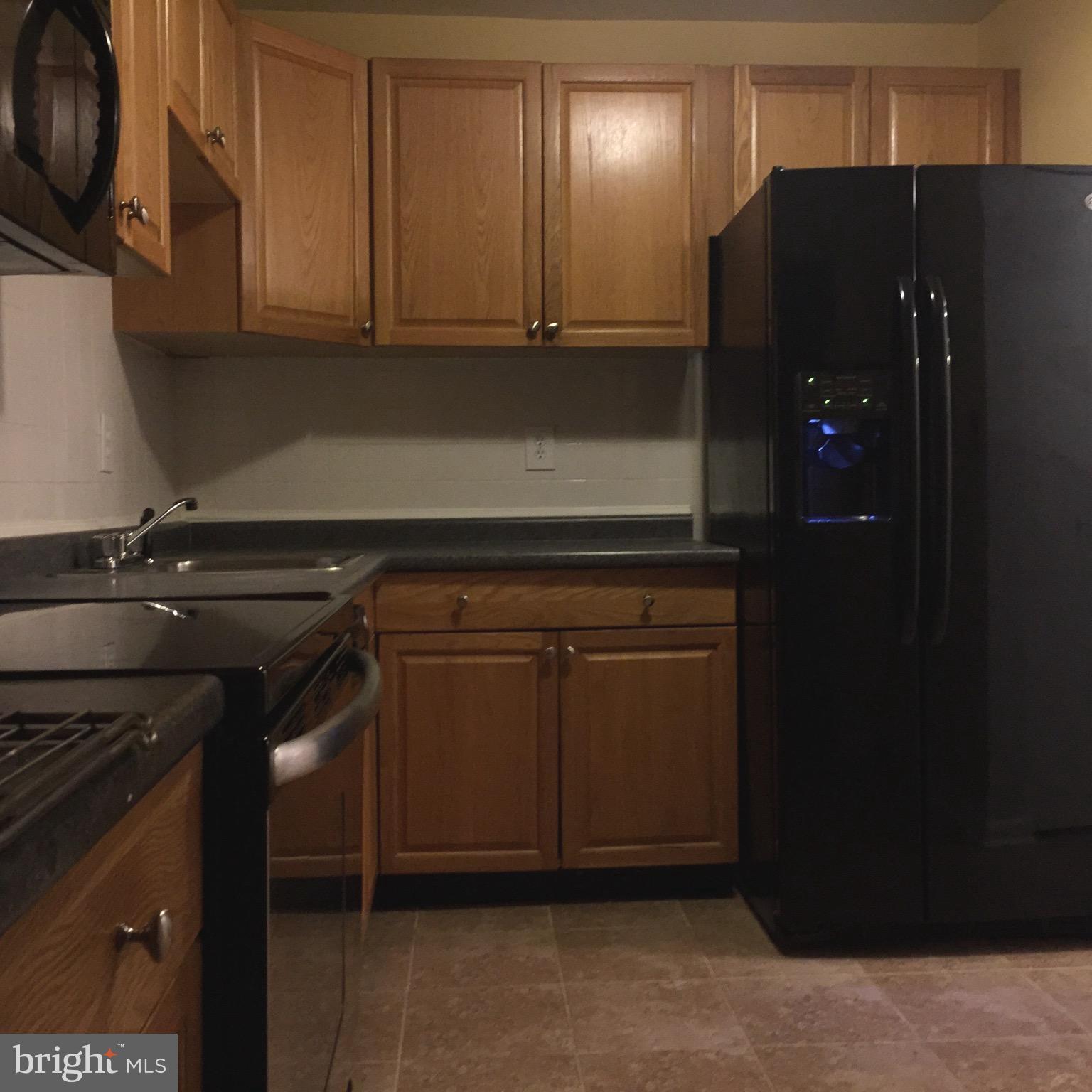 CINNAMON RIDGE CONDO - Residential Lease