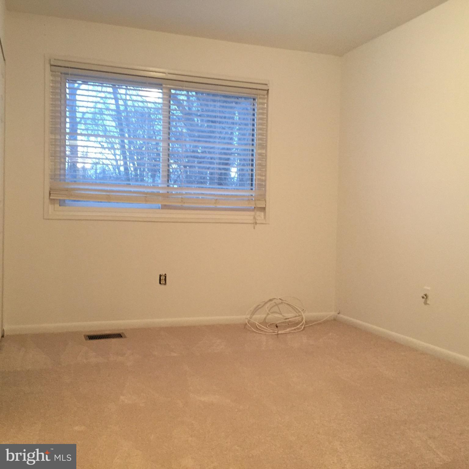 CINNAMON RIDGE CONDO - Residential Lease