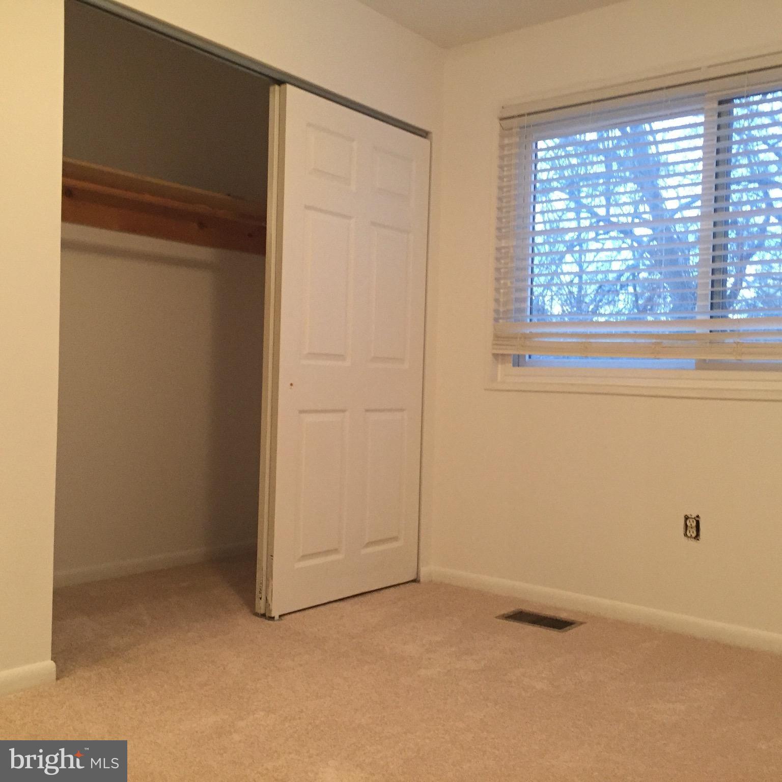 CINNAMON RIDGE CONDO - Residential Lease