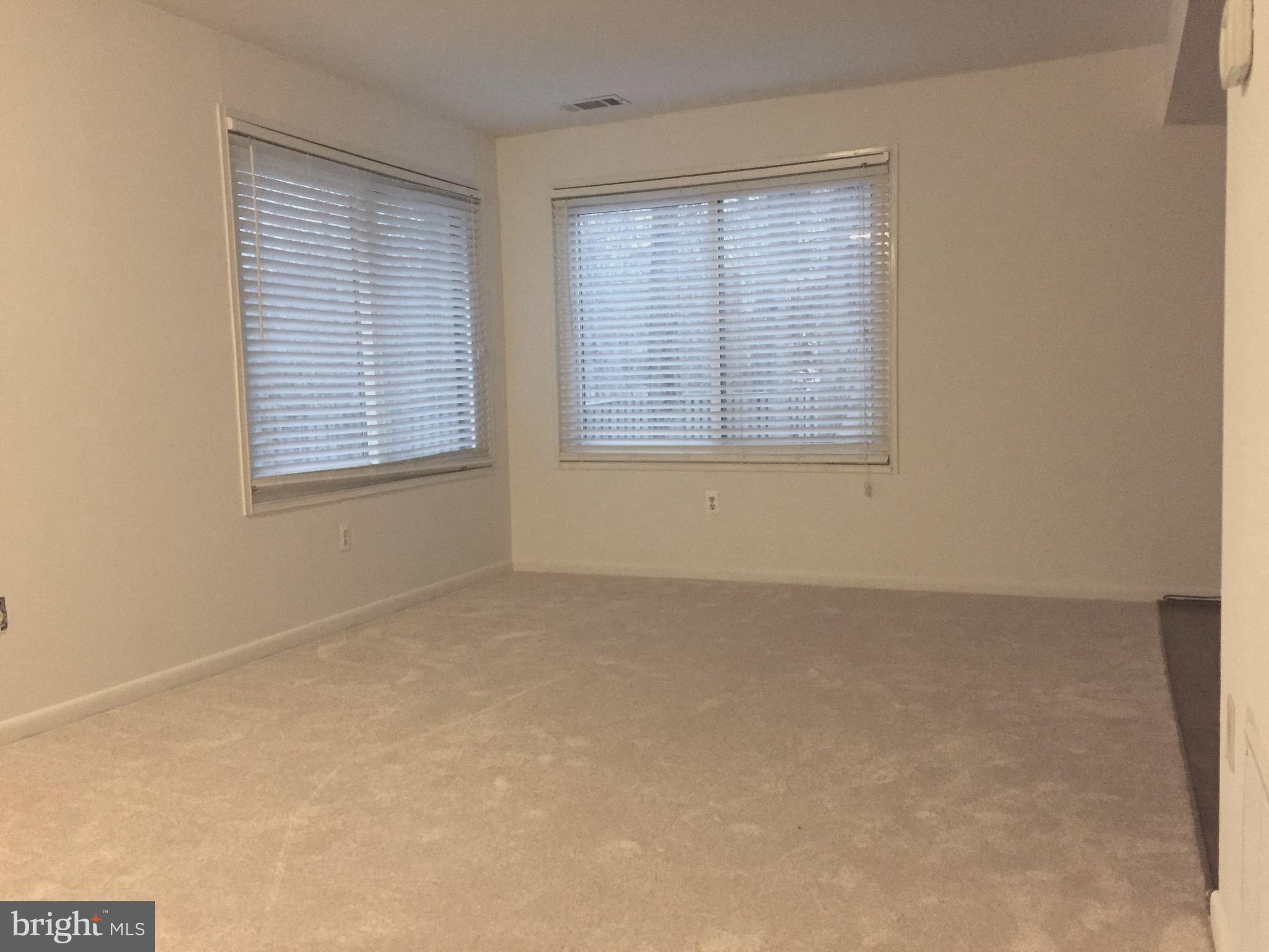 CINNAMON RIDGE CONDO - Residential Lease