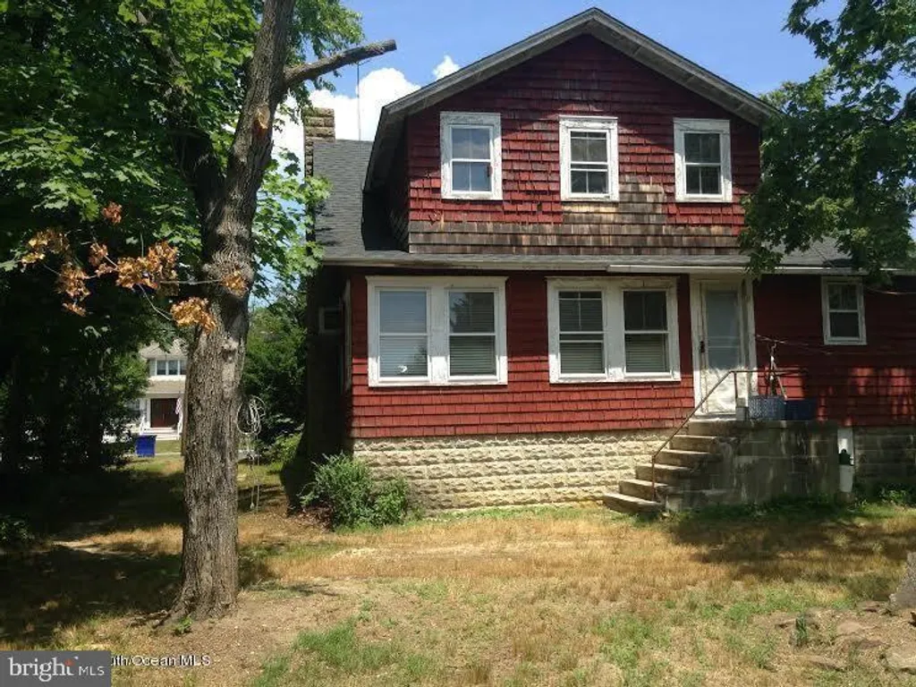 57 Dayton Avenue, Toms River, NJ 08753