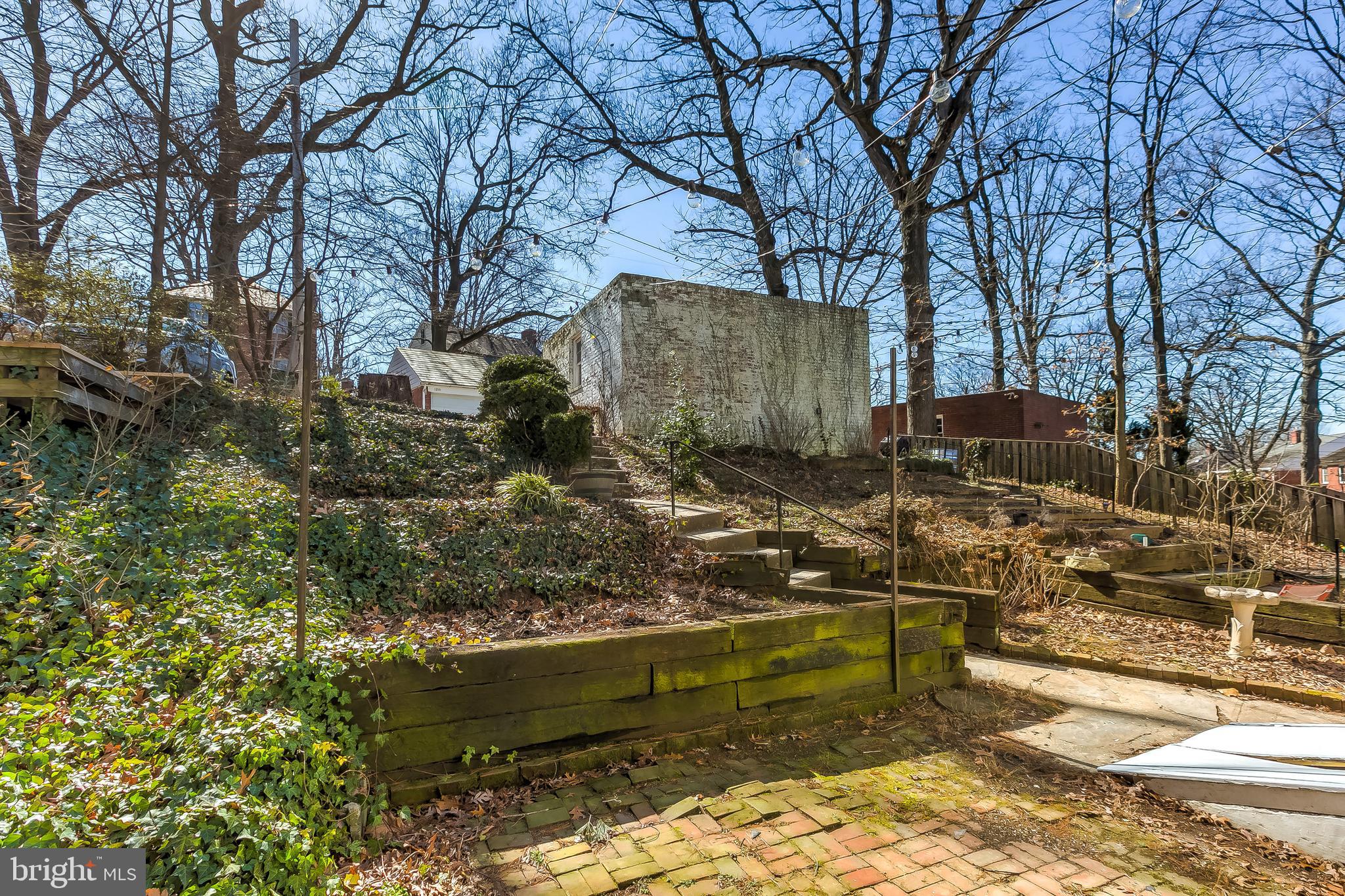 ORIGINAL NORTHWOOD - Residential