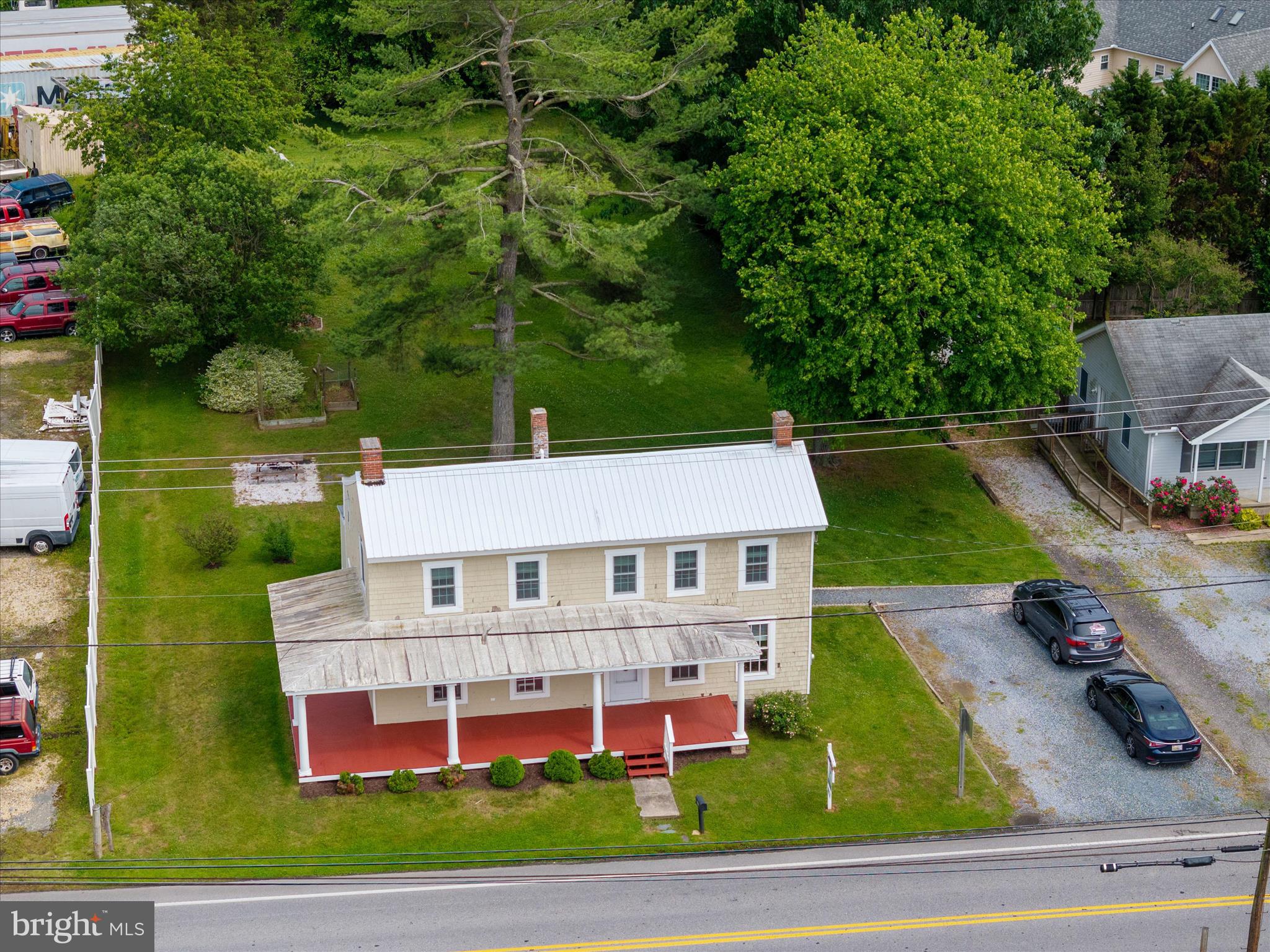CHURCH HILL - Residential
