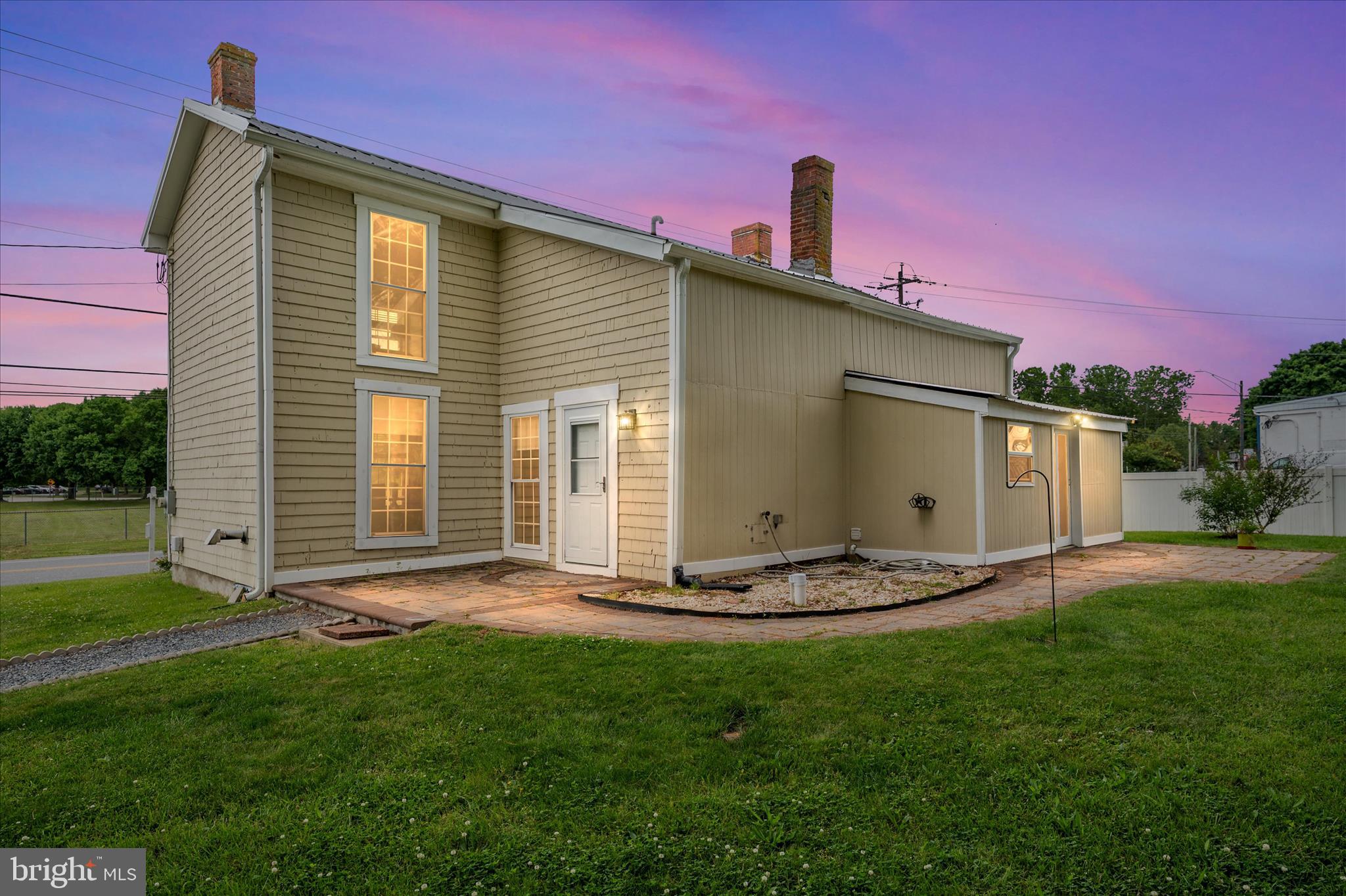 CHURCH HILL - Residential