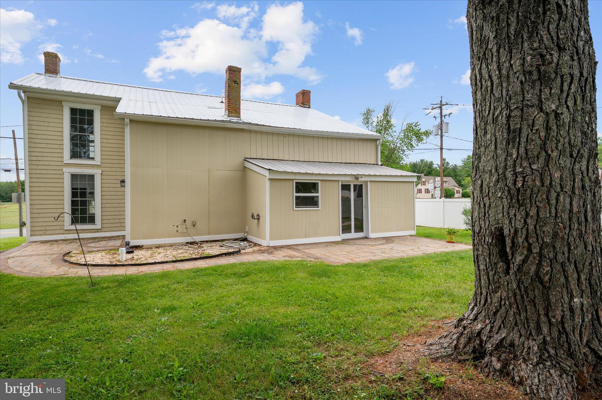 CHURCH HILL - Residential