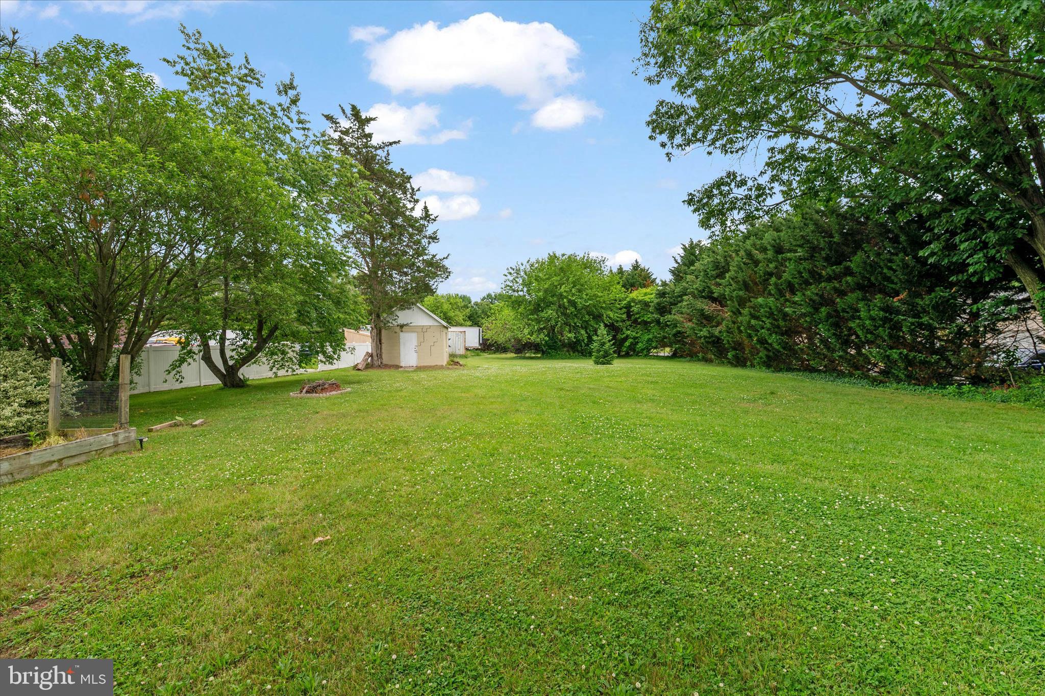 CHURCH HILL - Residential