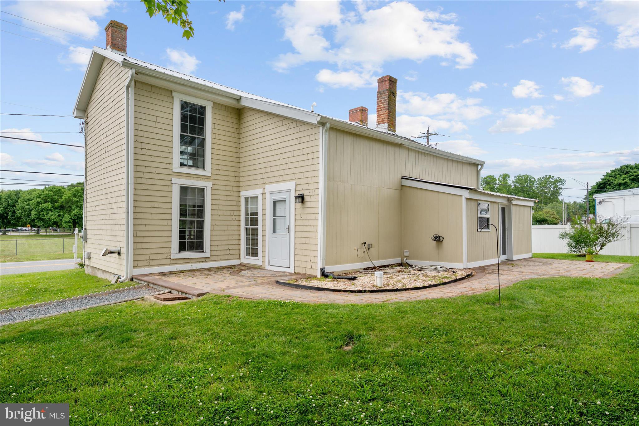CHURCH HILL - Residential