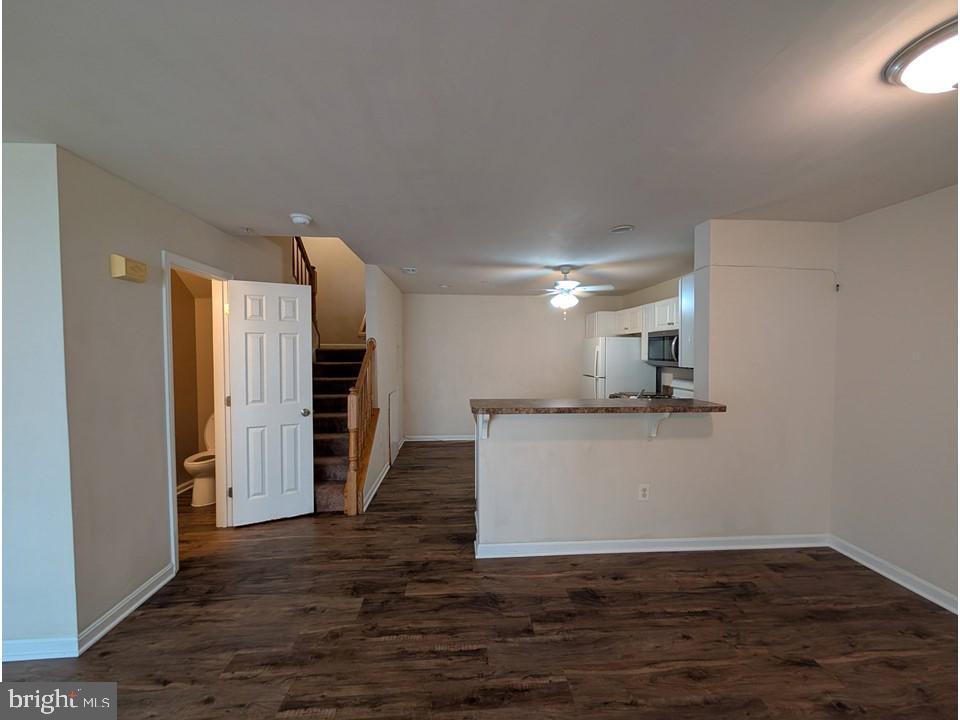 AVINGTON PARK - Residential