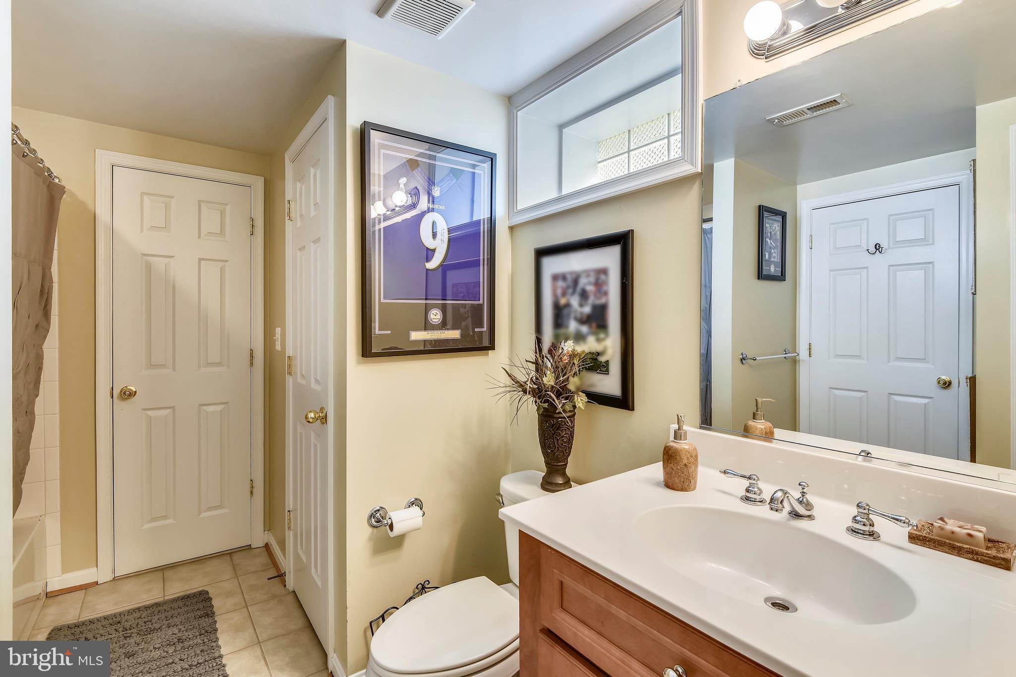 CAMPUS GREEN - Residential Lease