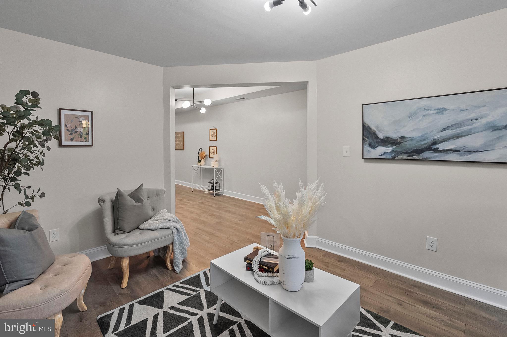 ROSEMONT - Residential