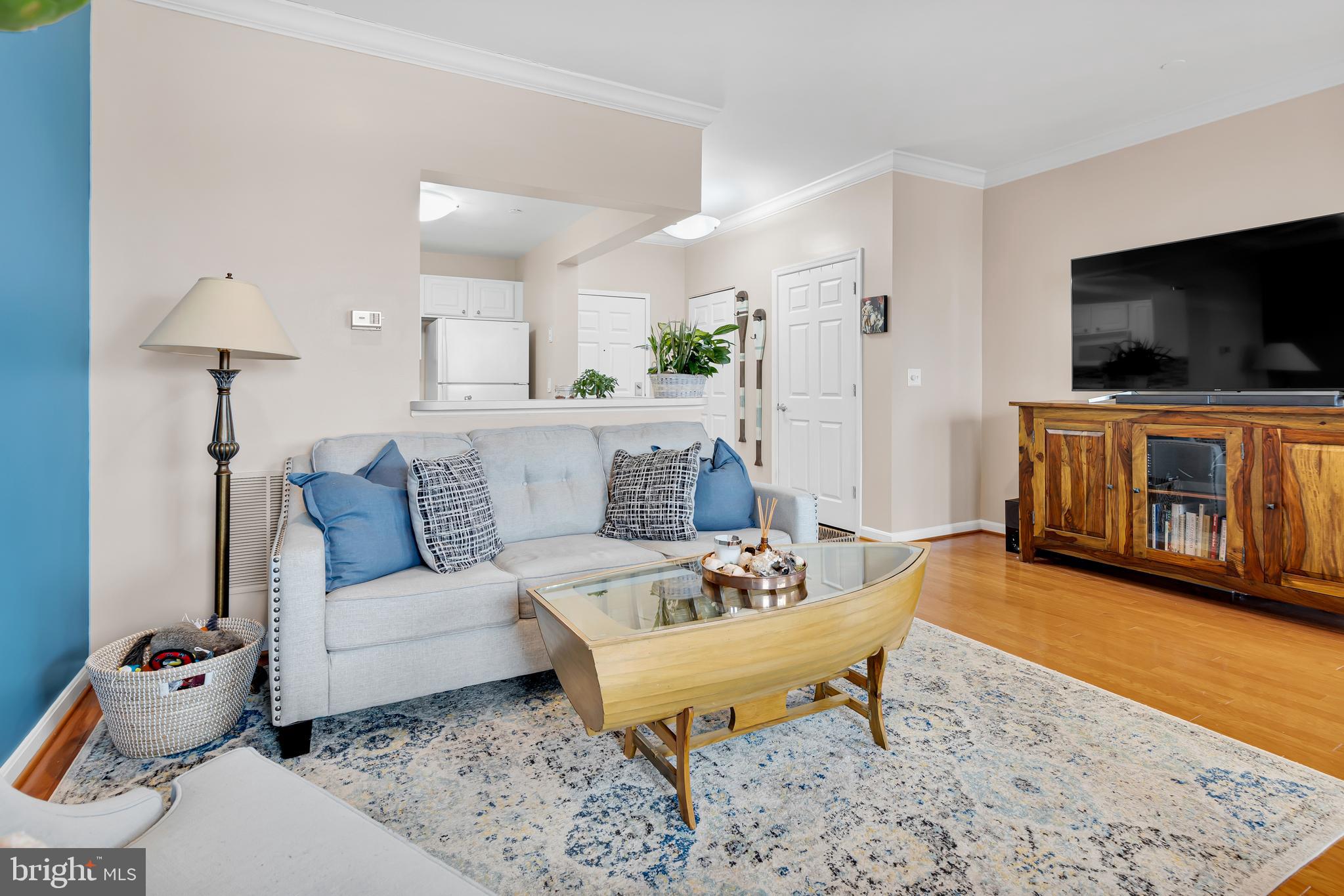 PIERSIDE AT HARBORVIEW - Residential